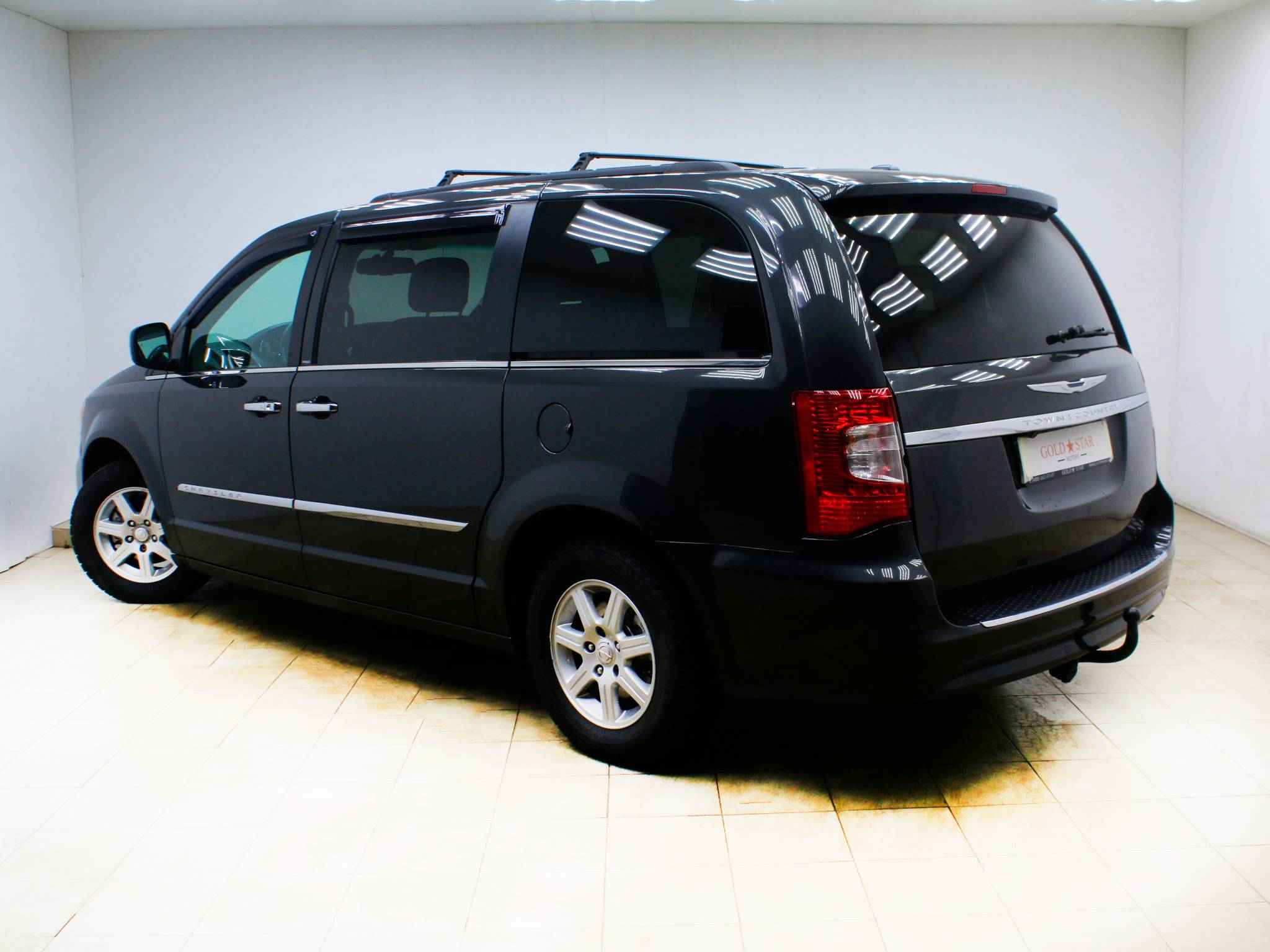 Chrysler Town & Country, V Рестайлинг