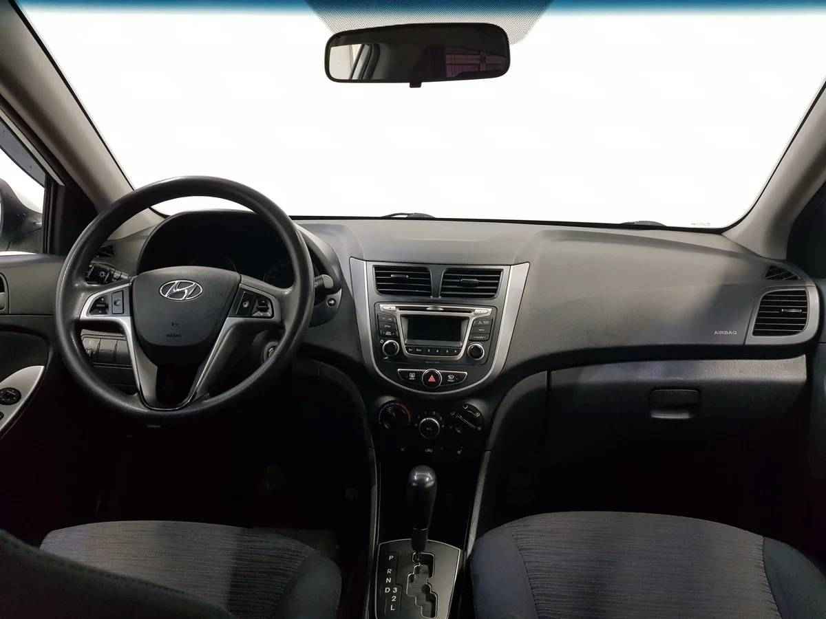 Hyundai Solaris, I Рестайлинг
