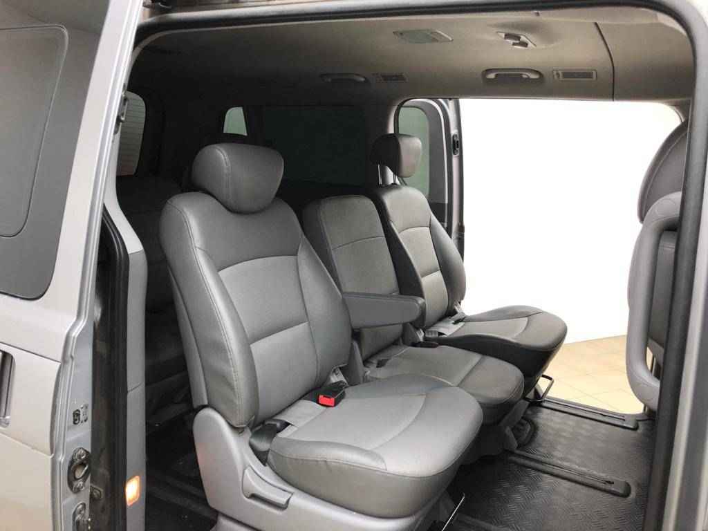 Hyundai Grand Starex, I