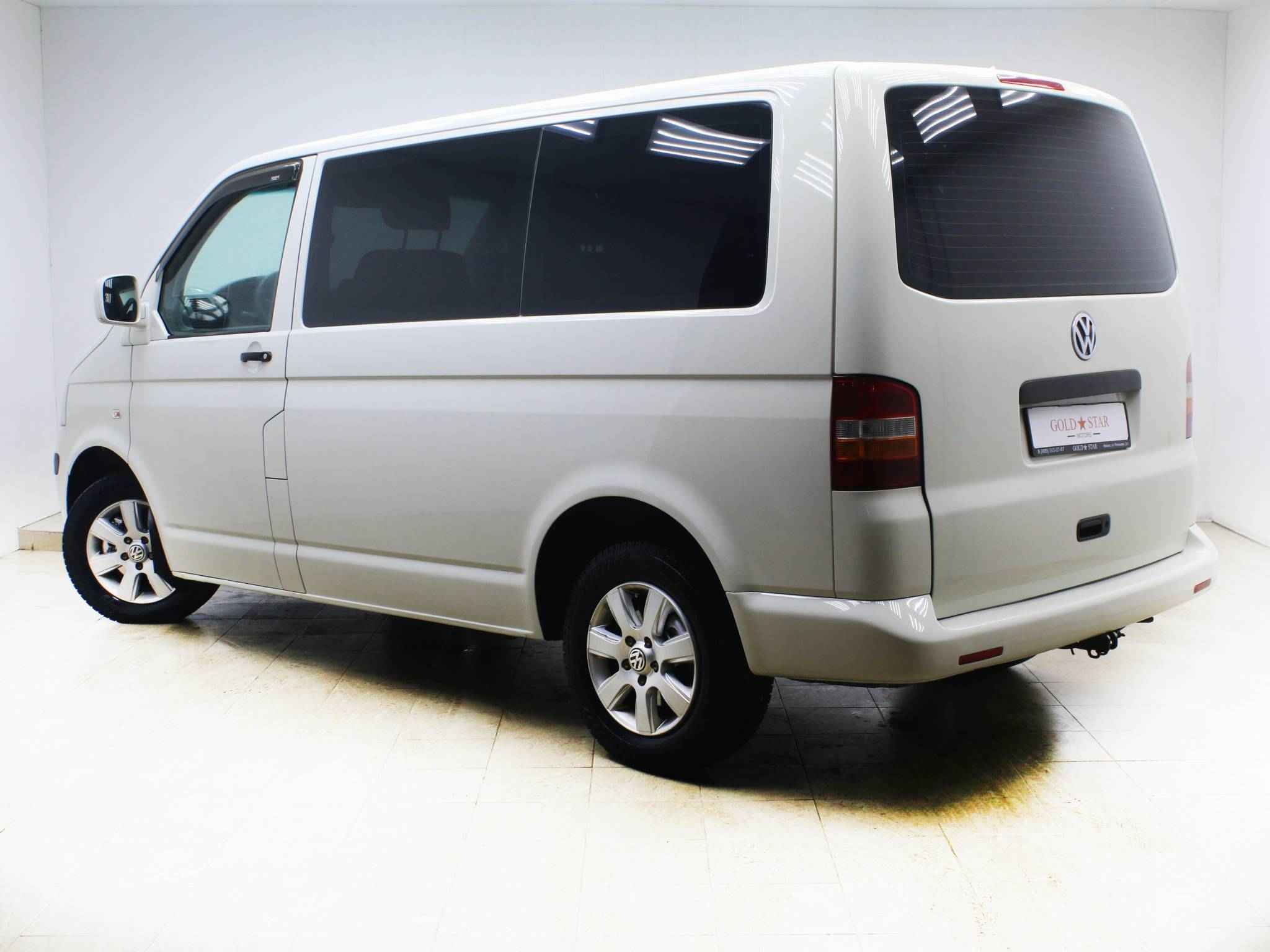 Volkswagen Transporter, T5