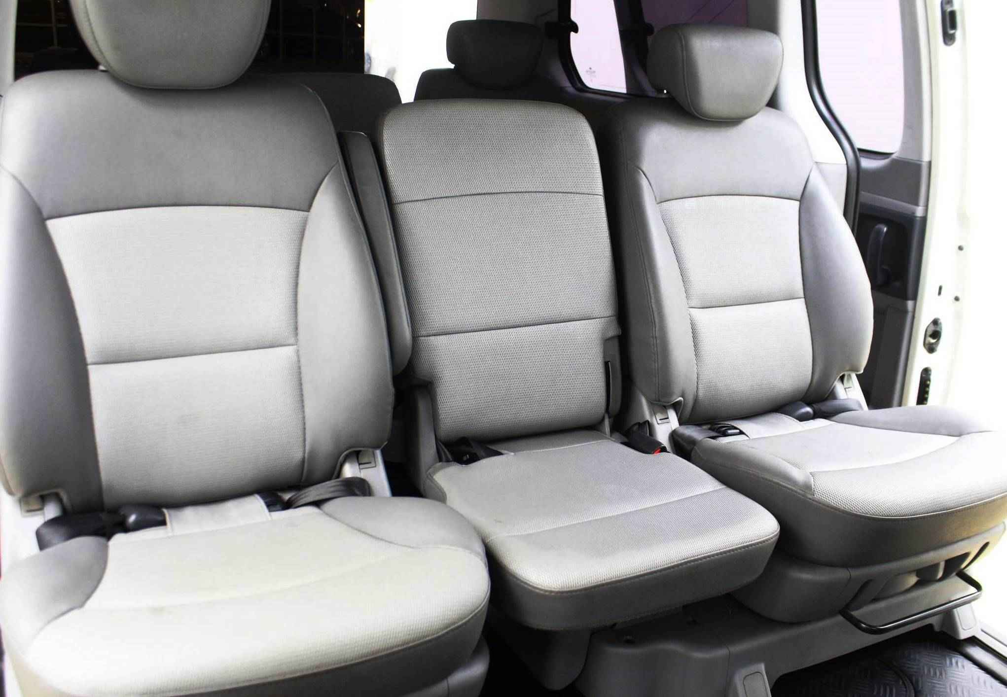 Hyundai Grand Starex, I