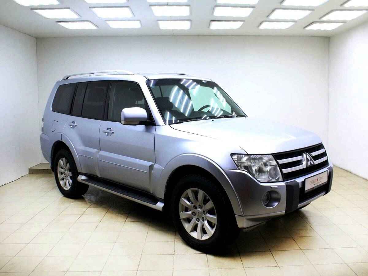 Mitsubishi Pajero, IV