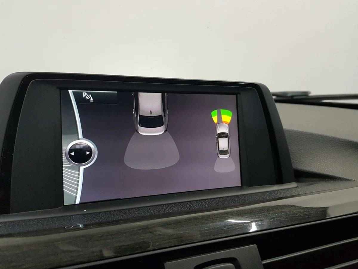 BMW 3 серии, VI (F3x)