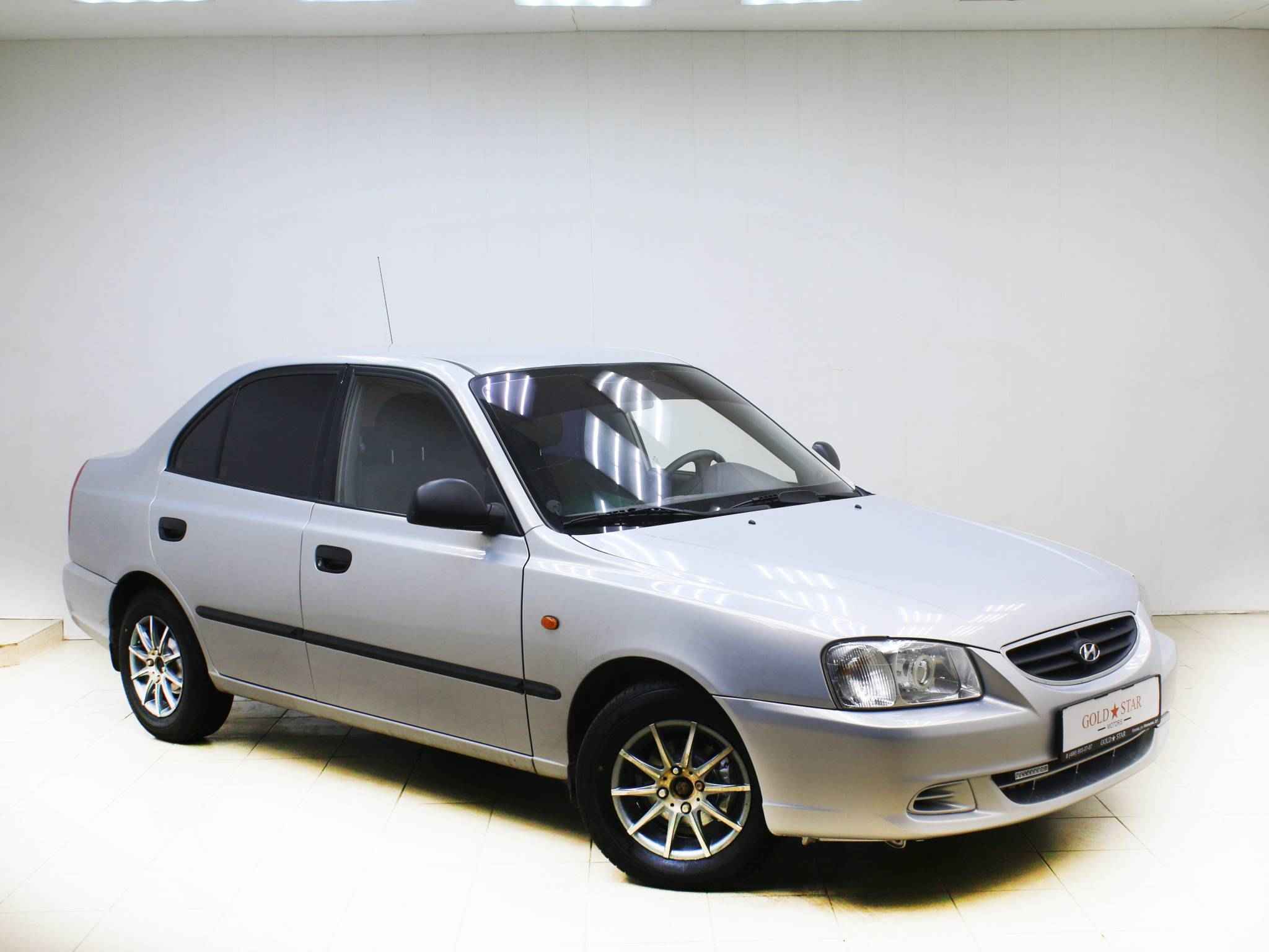 Hyundai Accent, II