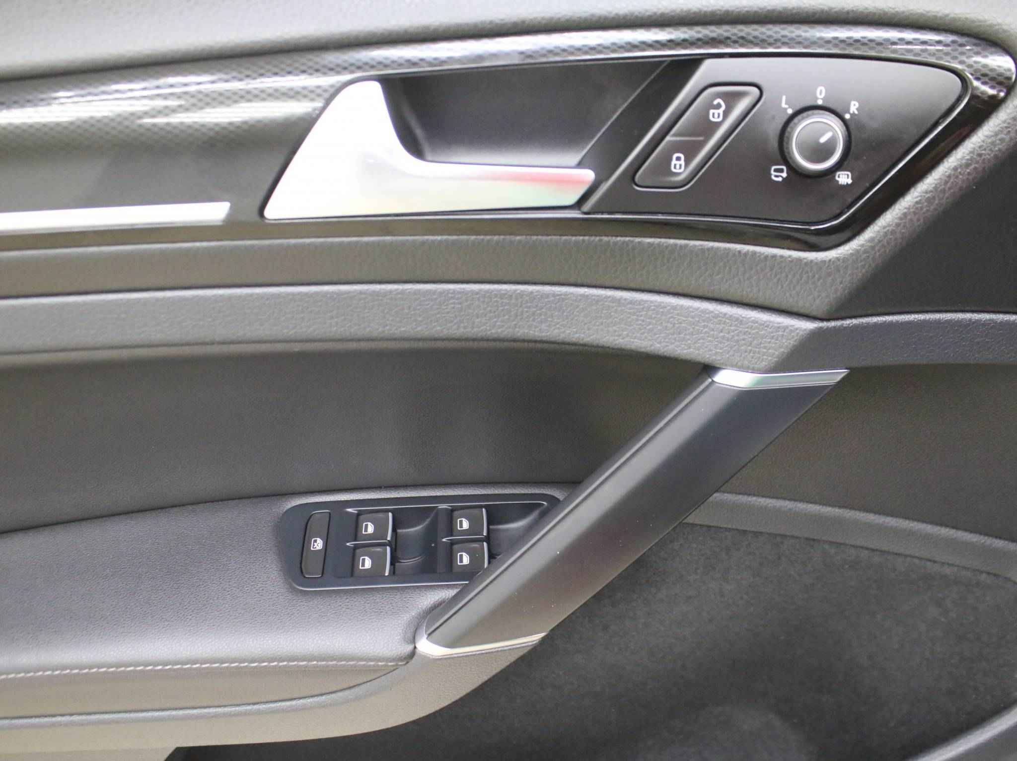 Volkswagen Golf, VII