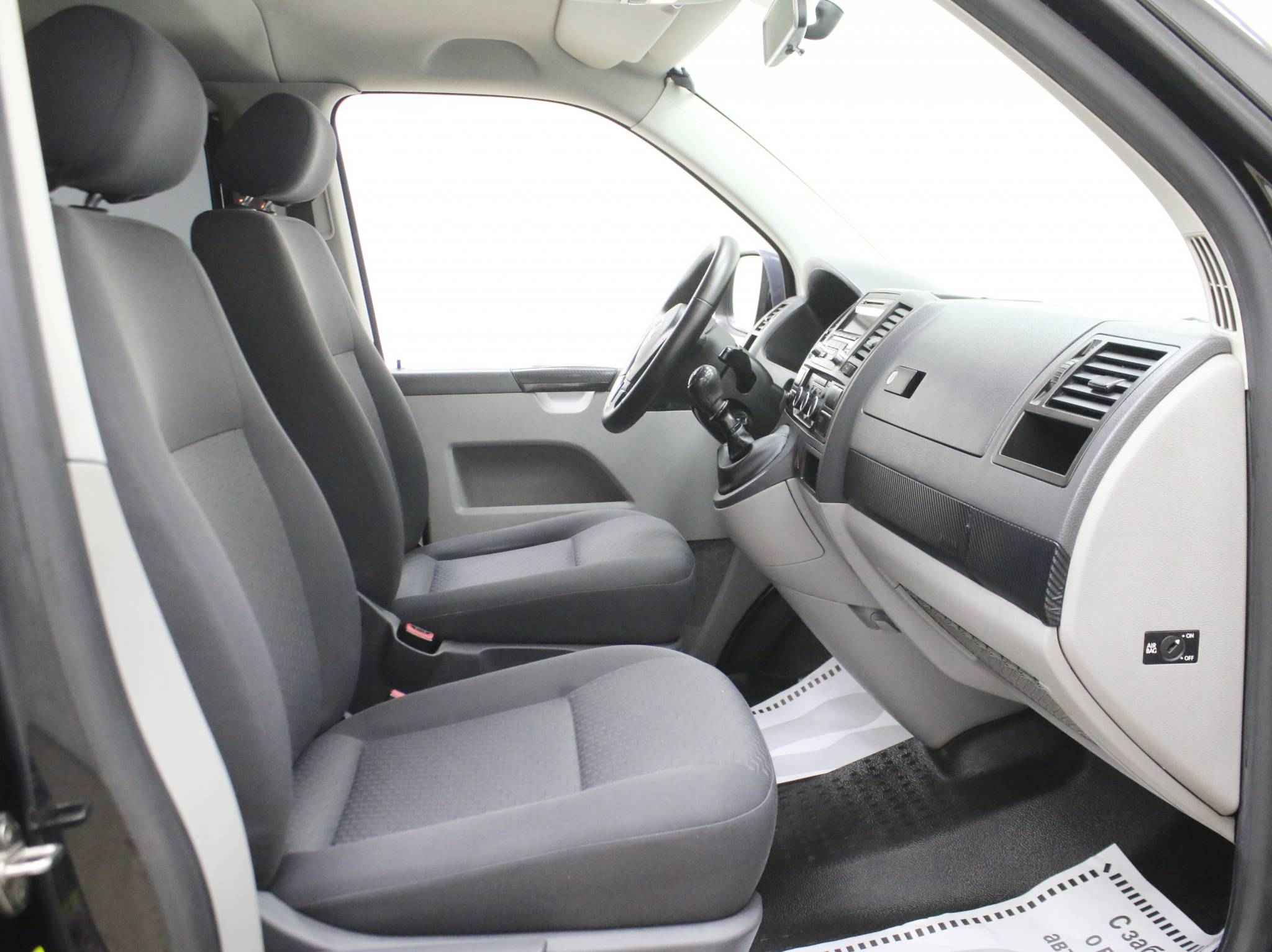 Volkswagen Caravelle, T5 Рестайлинг