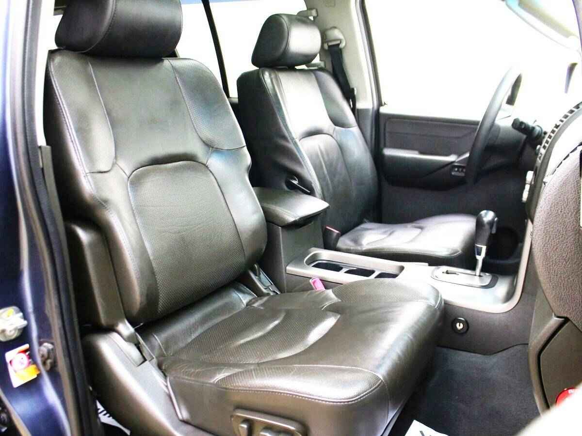 Nissan Pathfinder, III