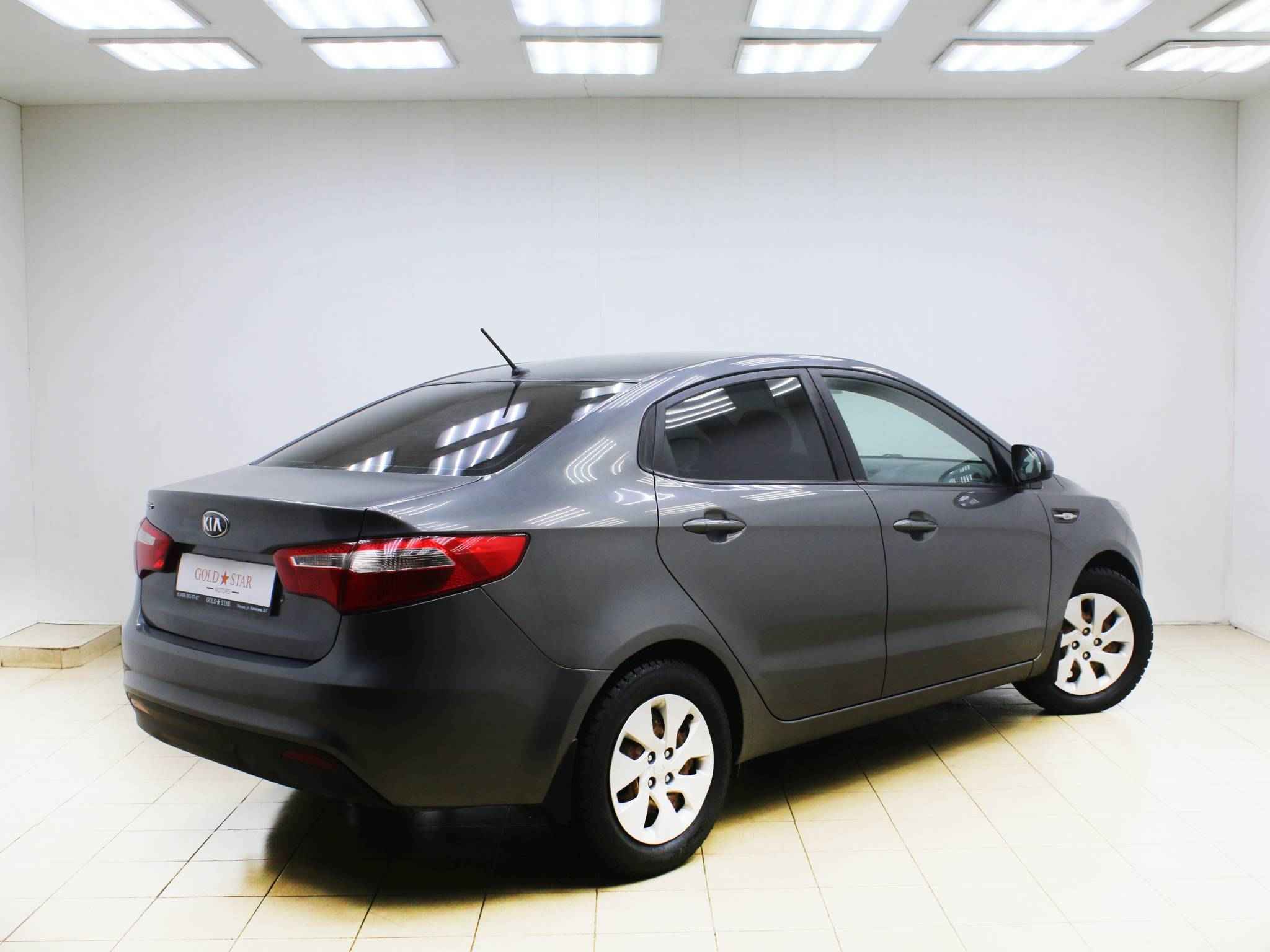 Kia Rio, III