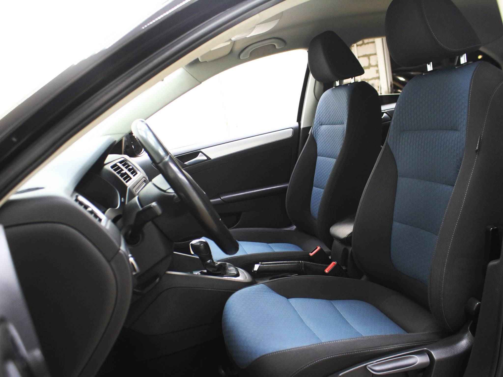 Volkswagen Jetta, VI