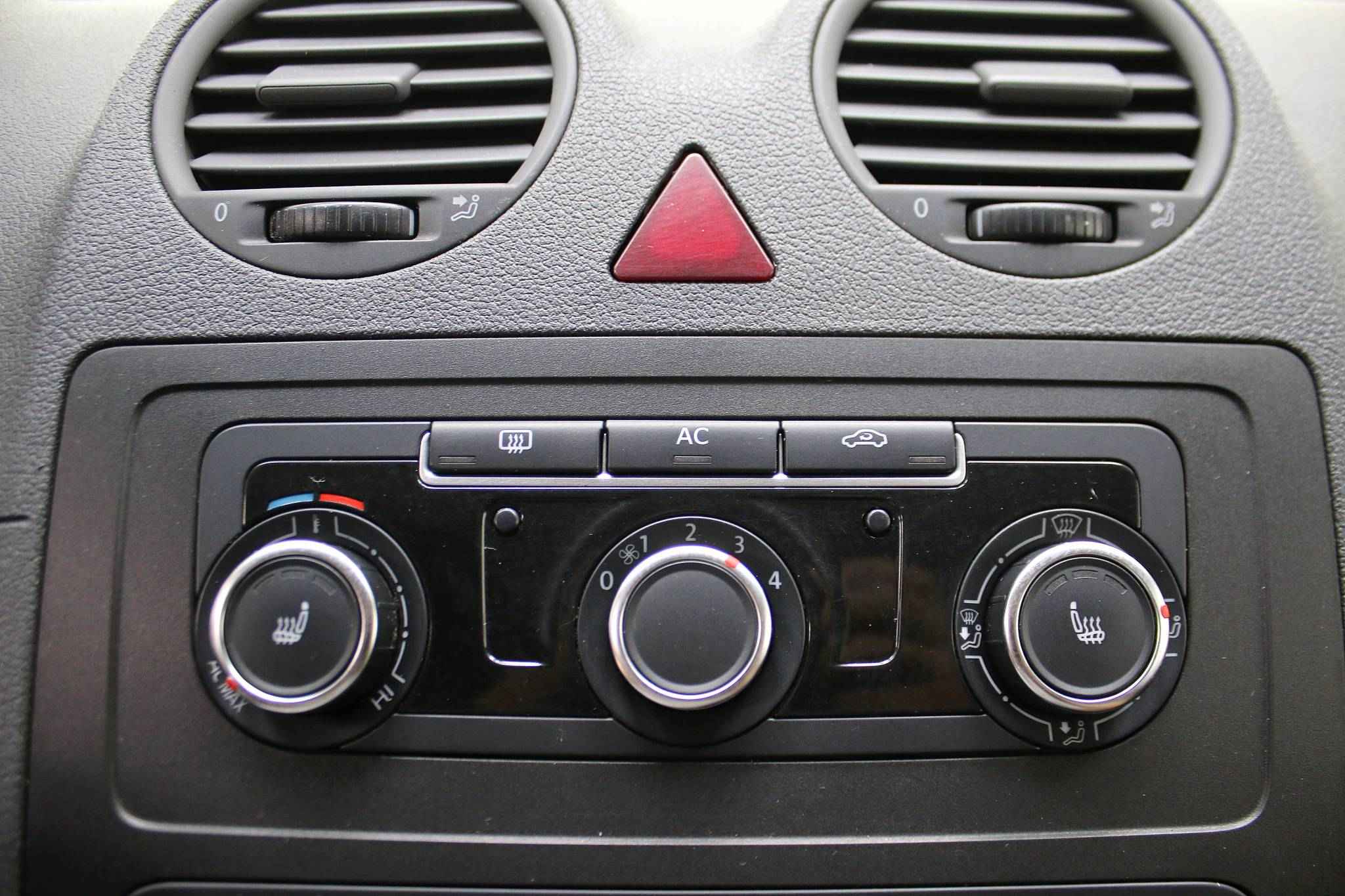 Volkswagen Caddy, III Рестайлинг