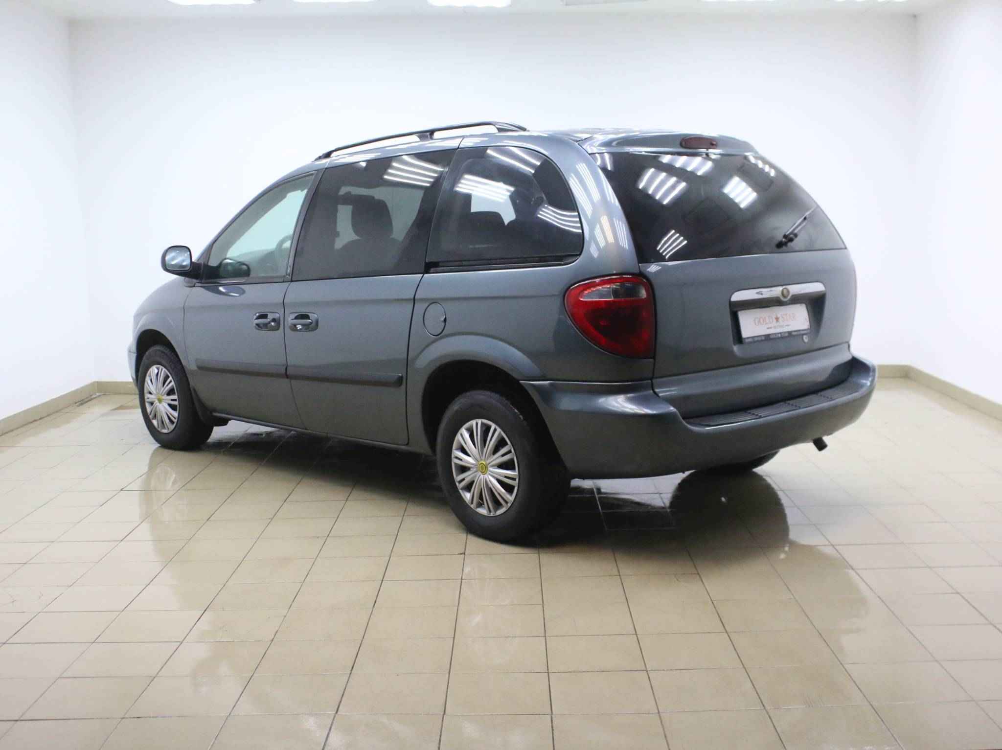 Chrysler Town & Country, IV Рестайлинг