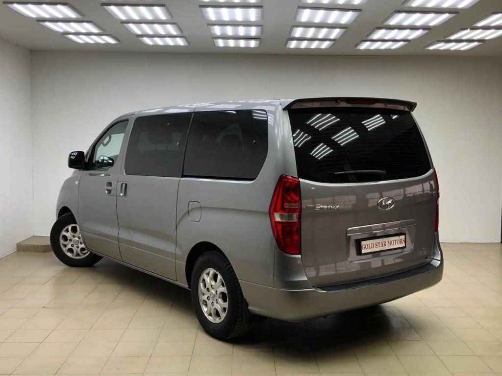 Hyundai Grand Starex, I