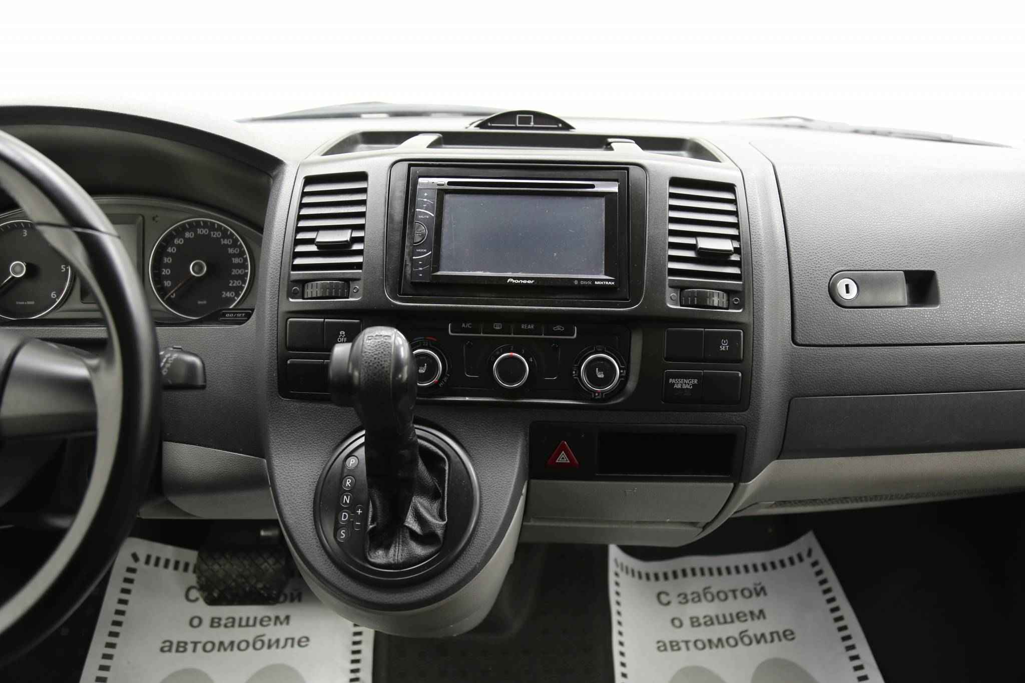 Volkswagen Caravelle, T5 Рестайлинг