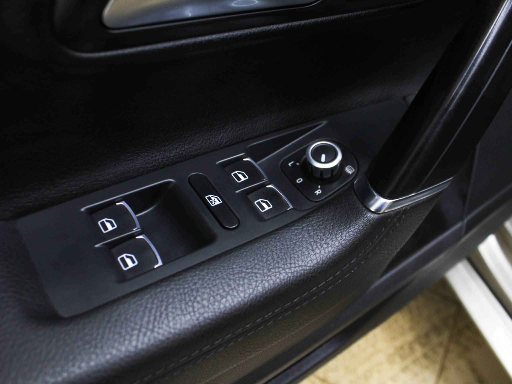 Volkswagen Passat CC, I