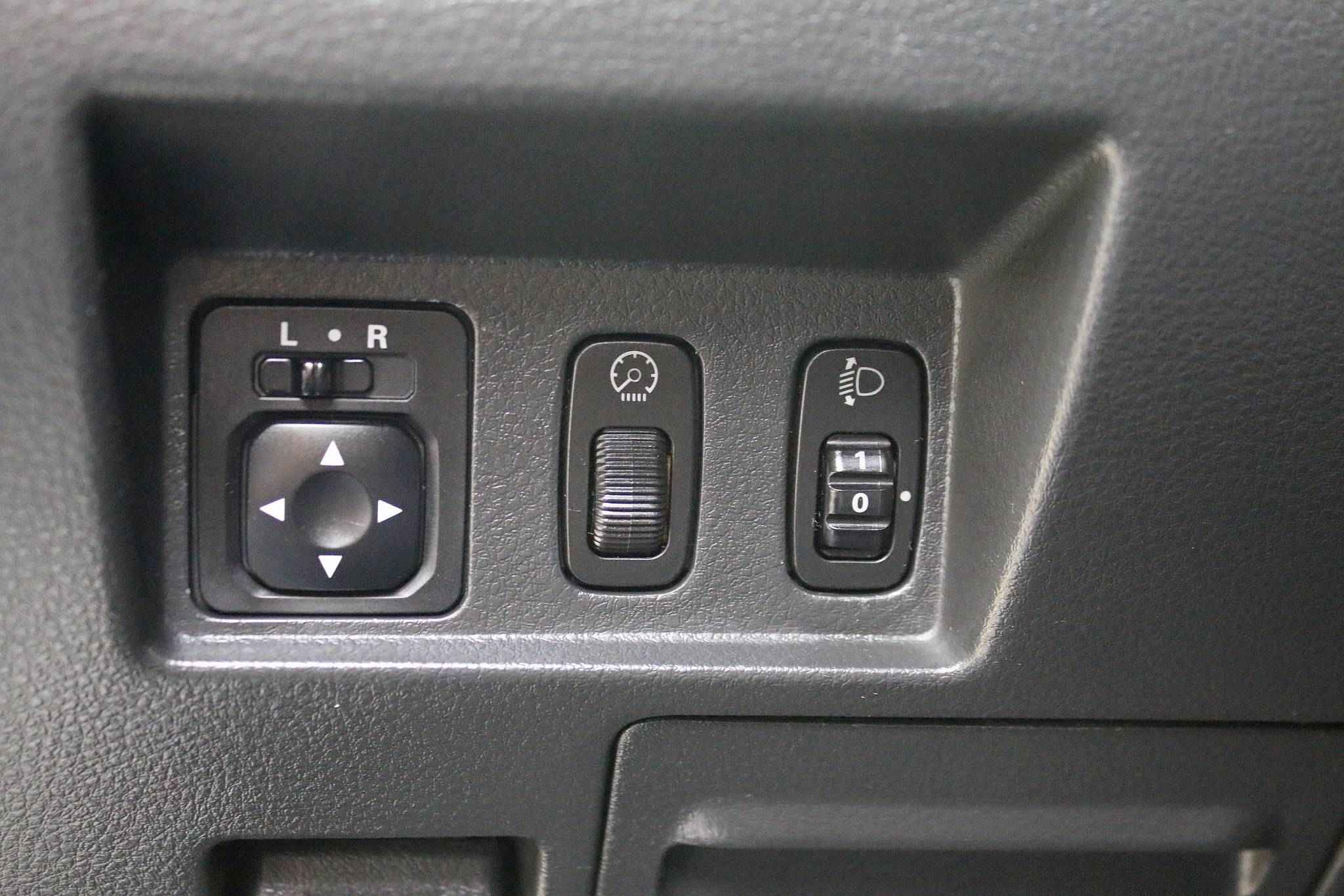 Mitsubishi Outlander, I