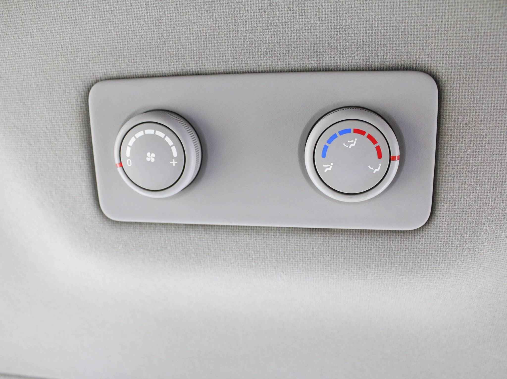 Hyundai Grand Starex, I