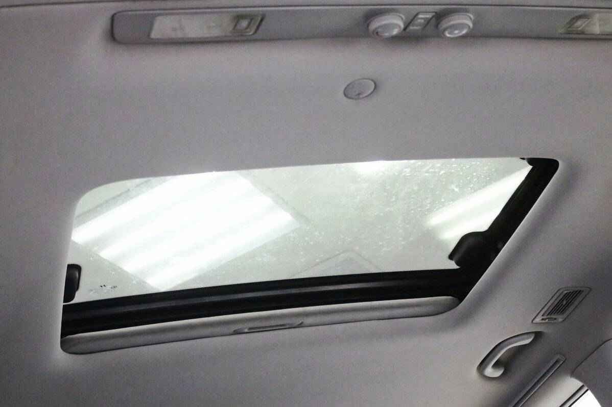 Hyundai Grand Starex, I