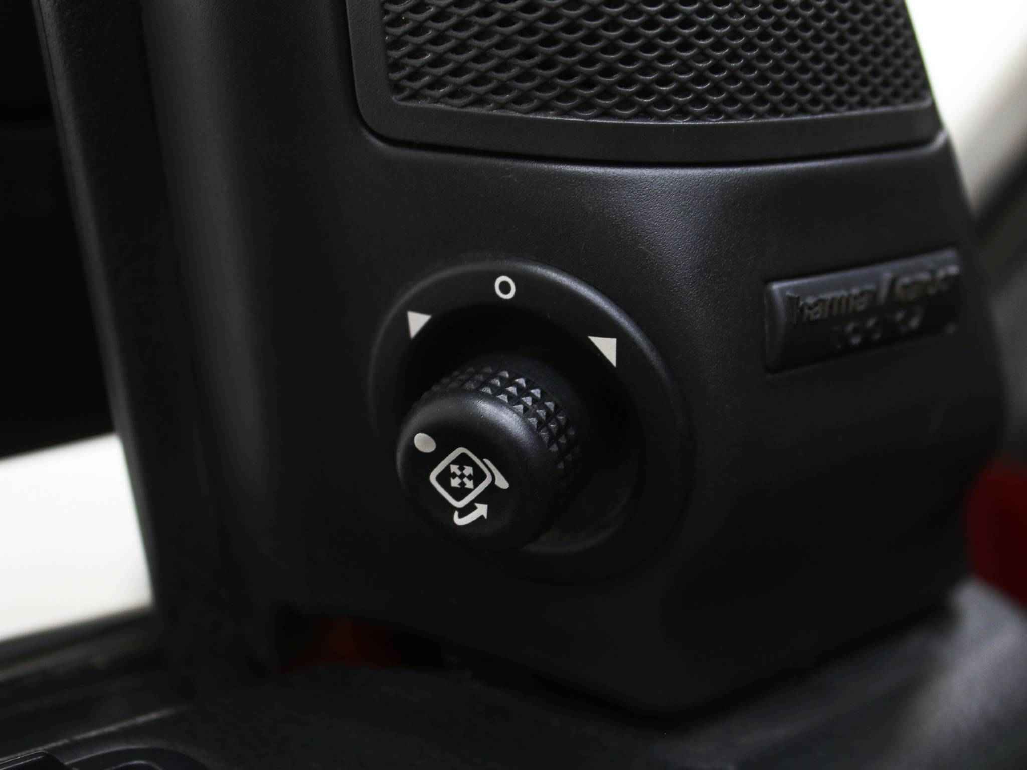 Land Rover Discovery, III