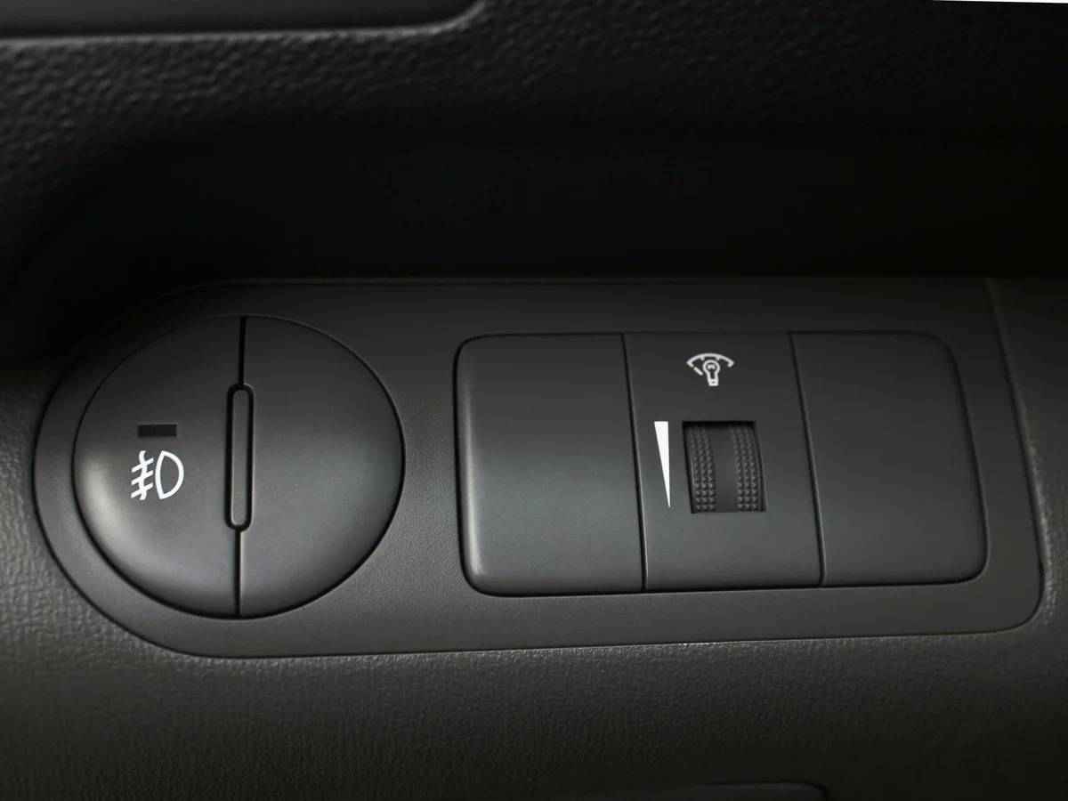 Hyundai Grand Starex, I