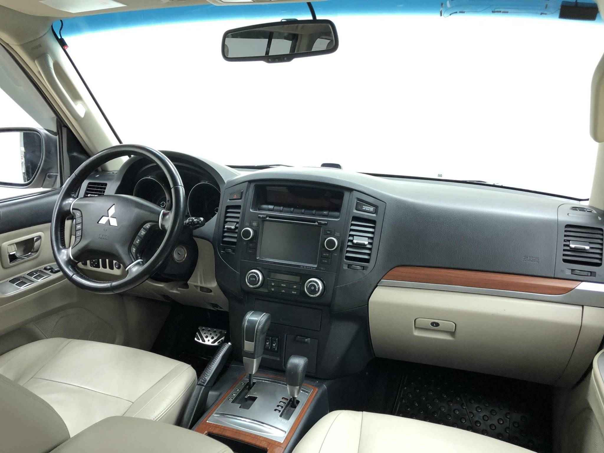 Mitsubishi Pajero, IV