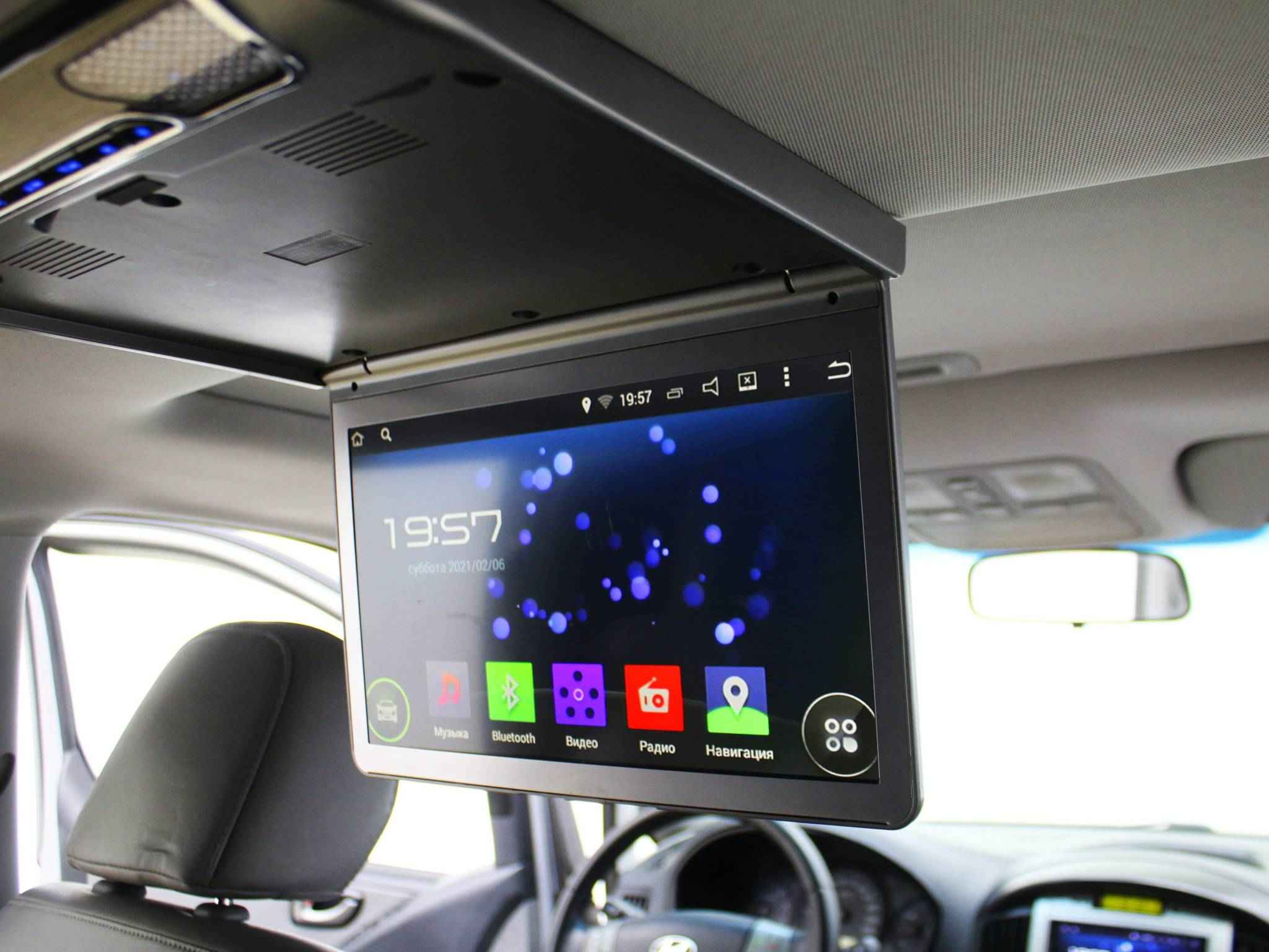 Hyundai Grand Starex, I