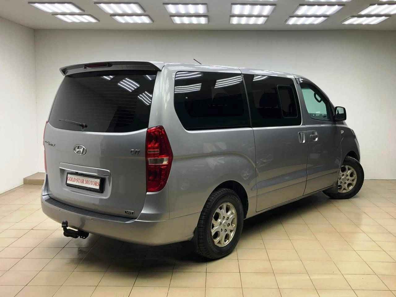 Hyundai Grand Starex, I