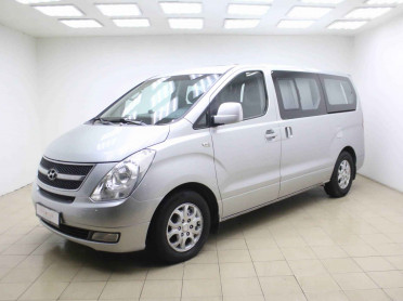 Hyundai Grand Starex, I