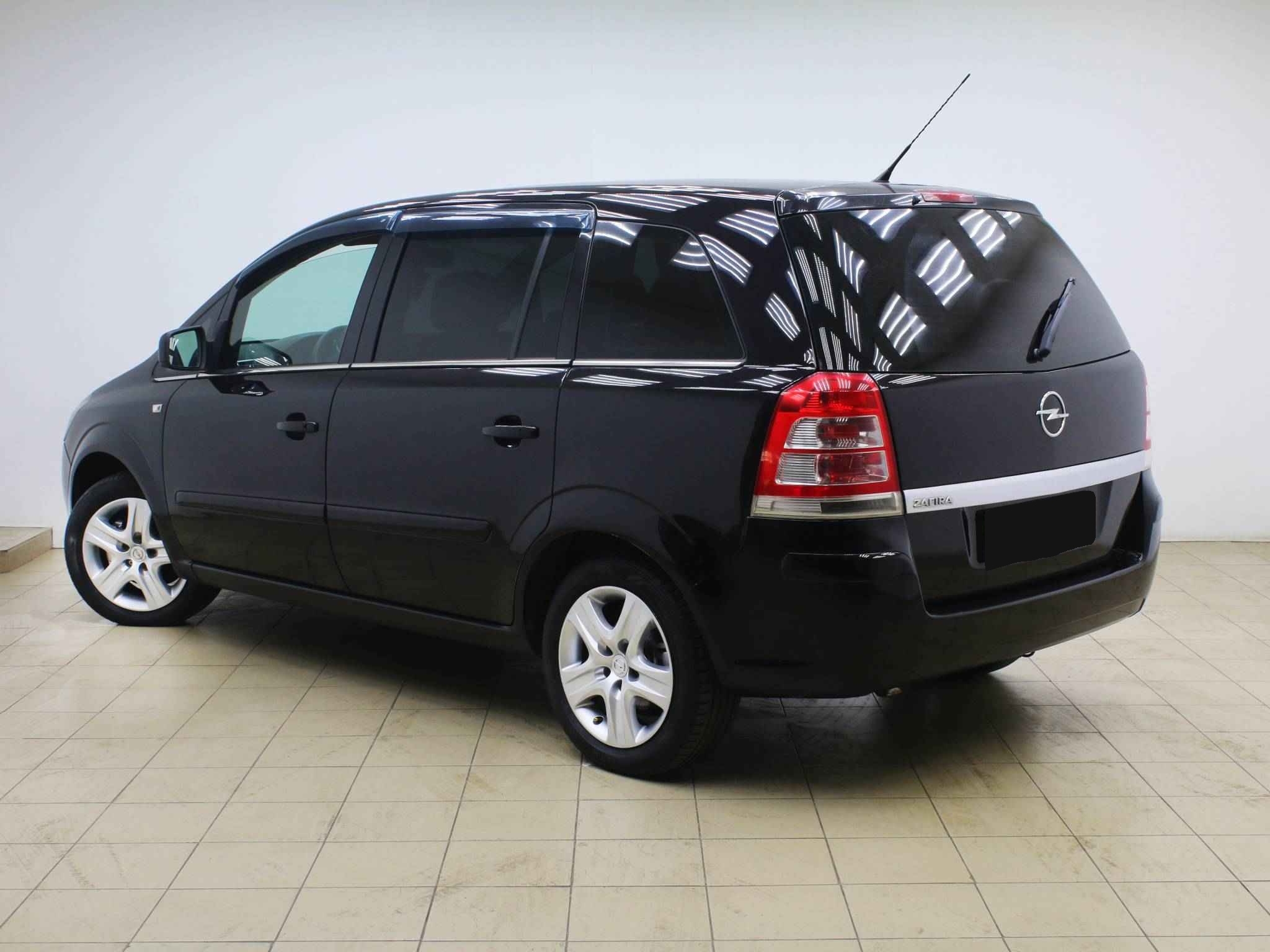 Opel Zafira, B Рестайлинг