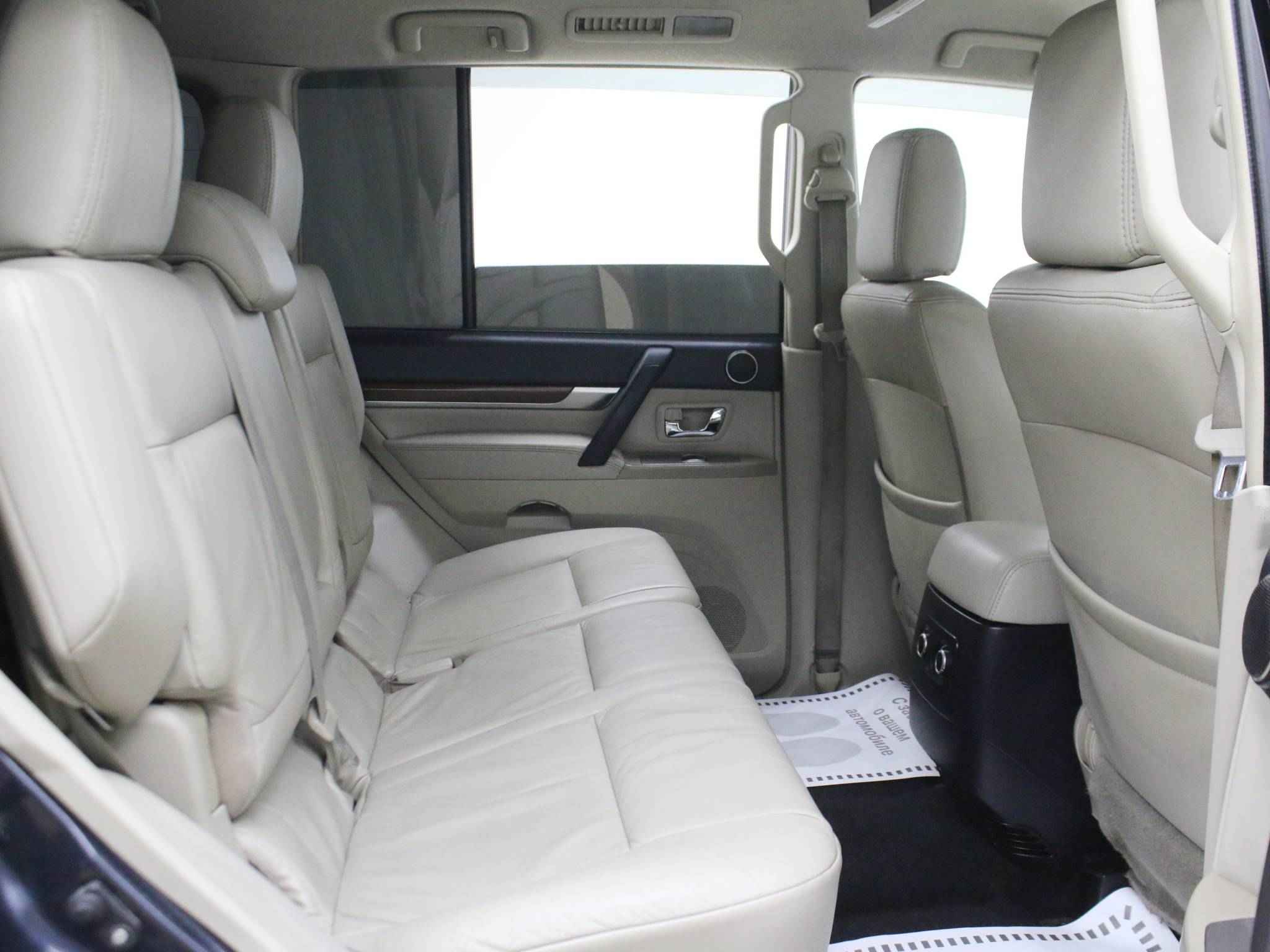 Mitsubishi Pajero, IV