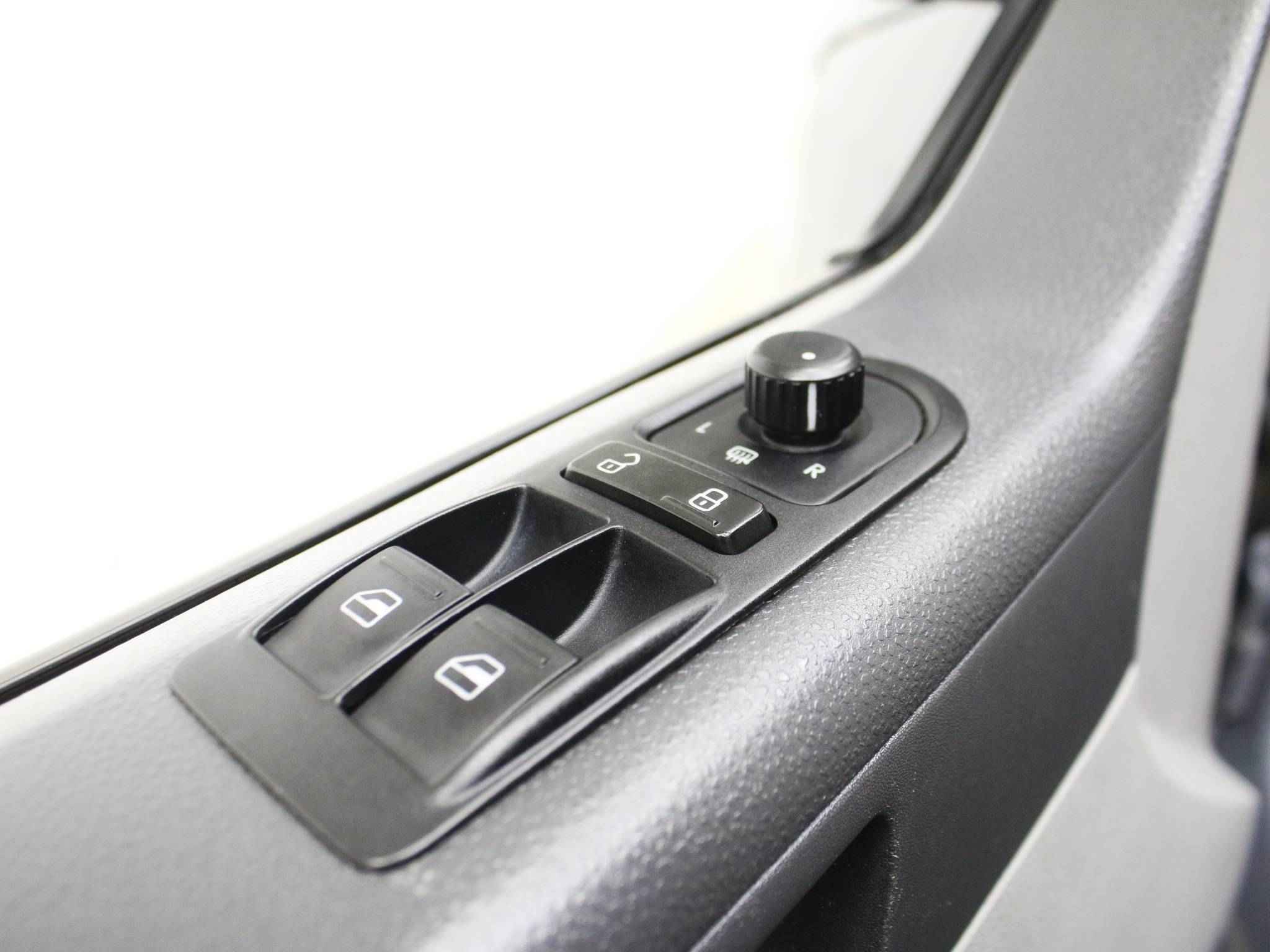 Volkswagen Caravelle, T5 Рестайлинг