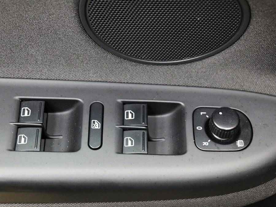 Volkswagen Golf Plus, II