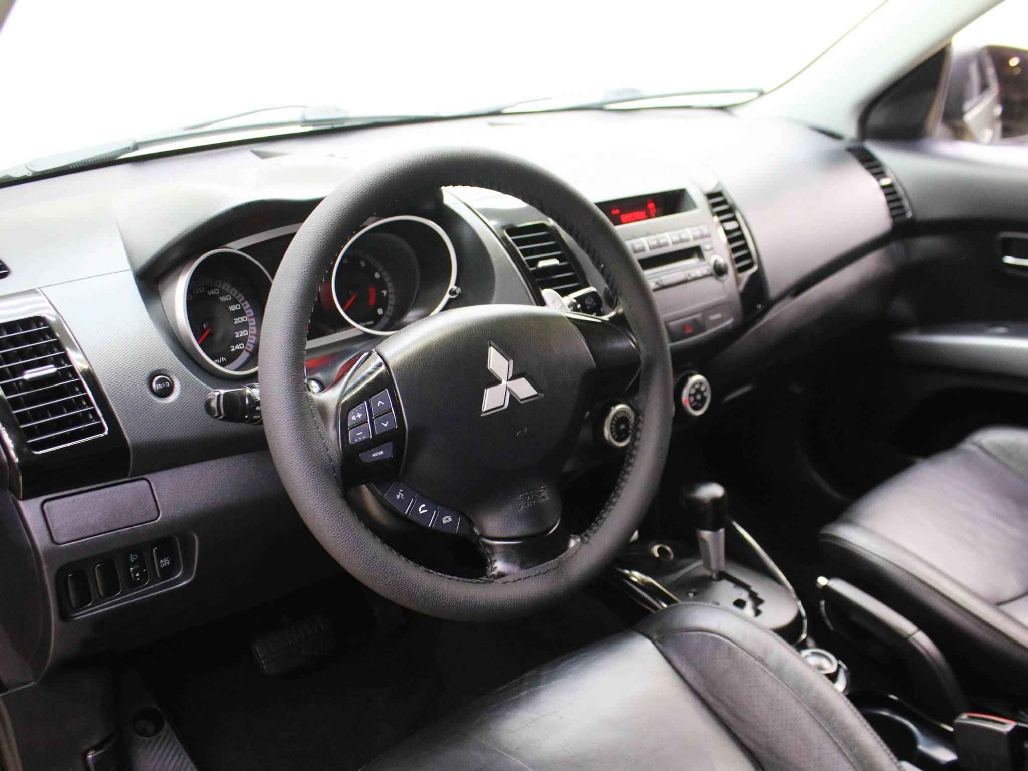 Mitsubishi Outlander, II