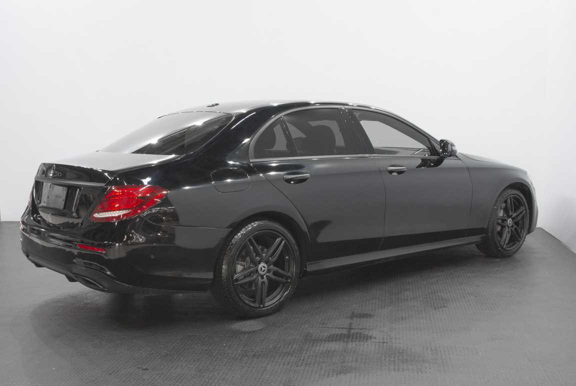 Mercedes-Benz E-Класс 300