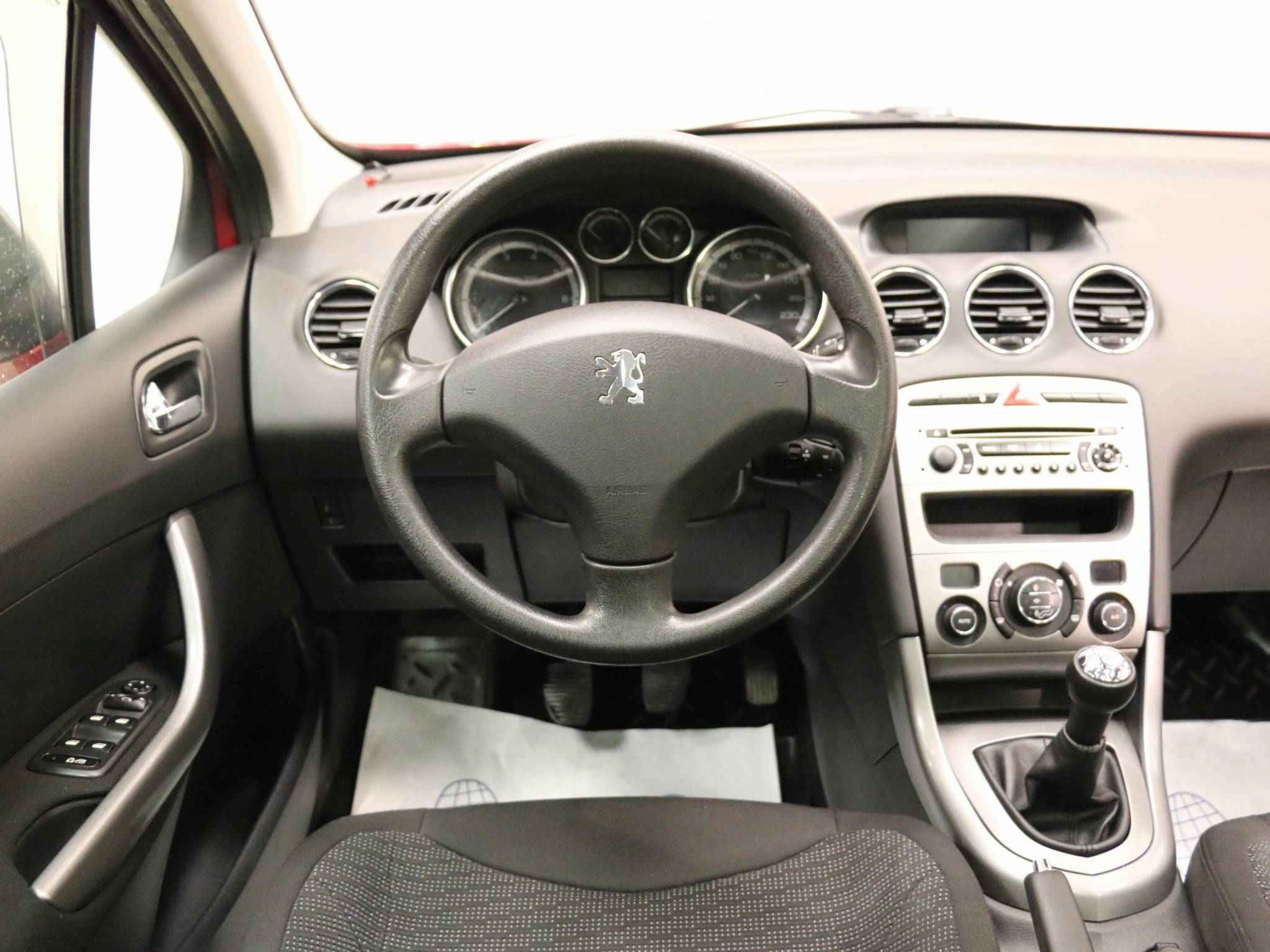 Peugeot 308, I