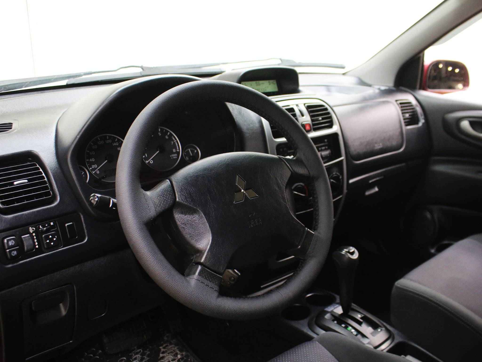 Mitsubishi Space Star, I Рестайлинг