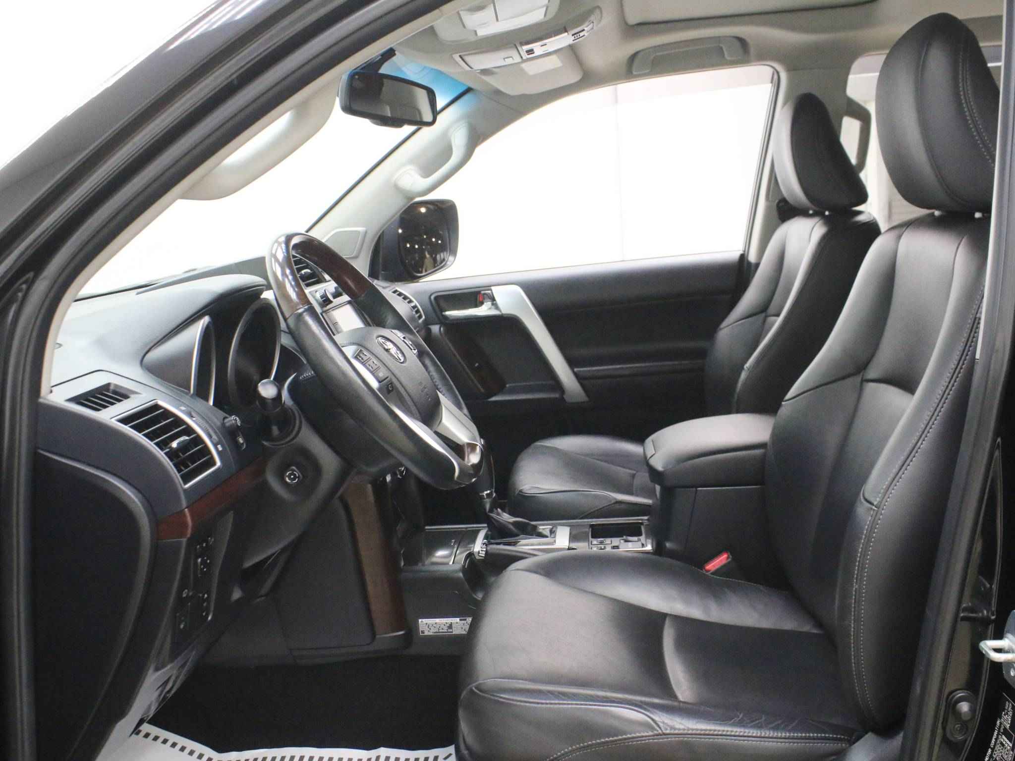 Toyota Land Cruiser Prado, 150 Series Рестайлинг 1