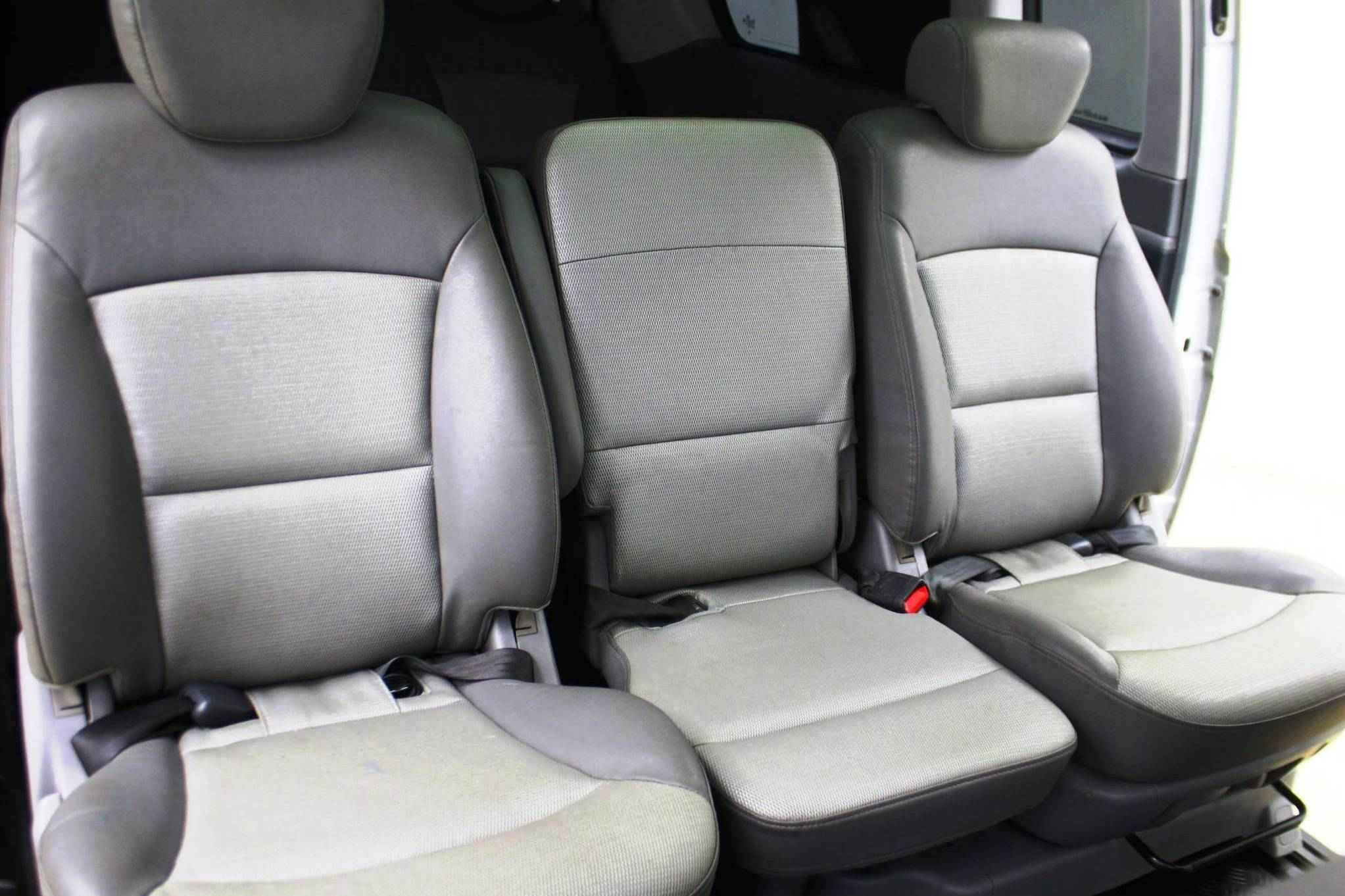 Hyundai Grand Starex, I