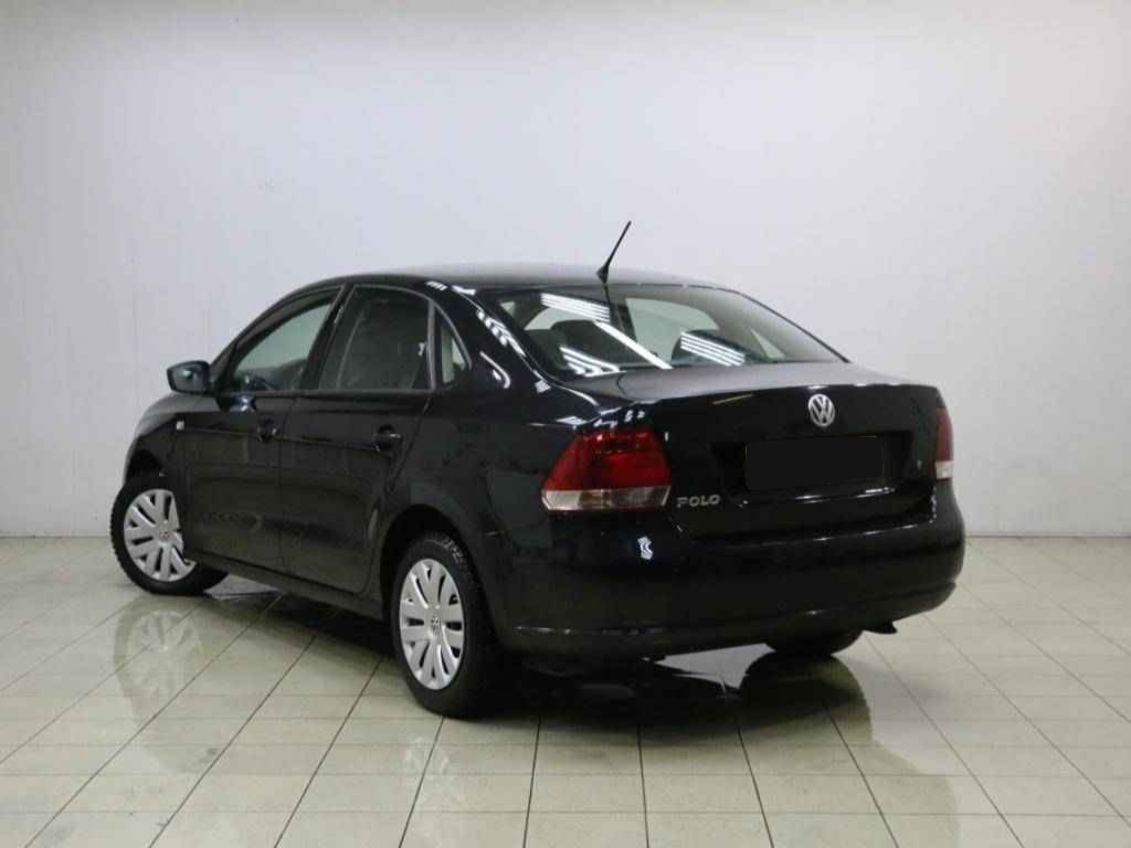 Volkswagen Polo, V