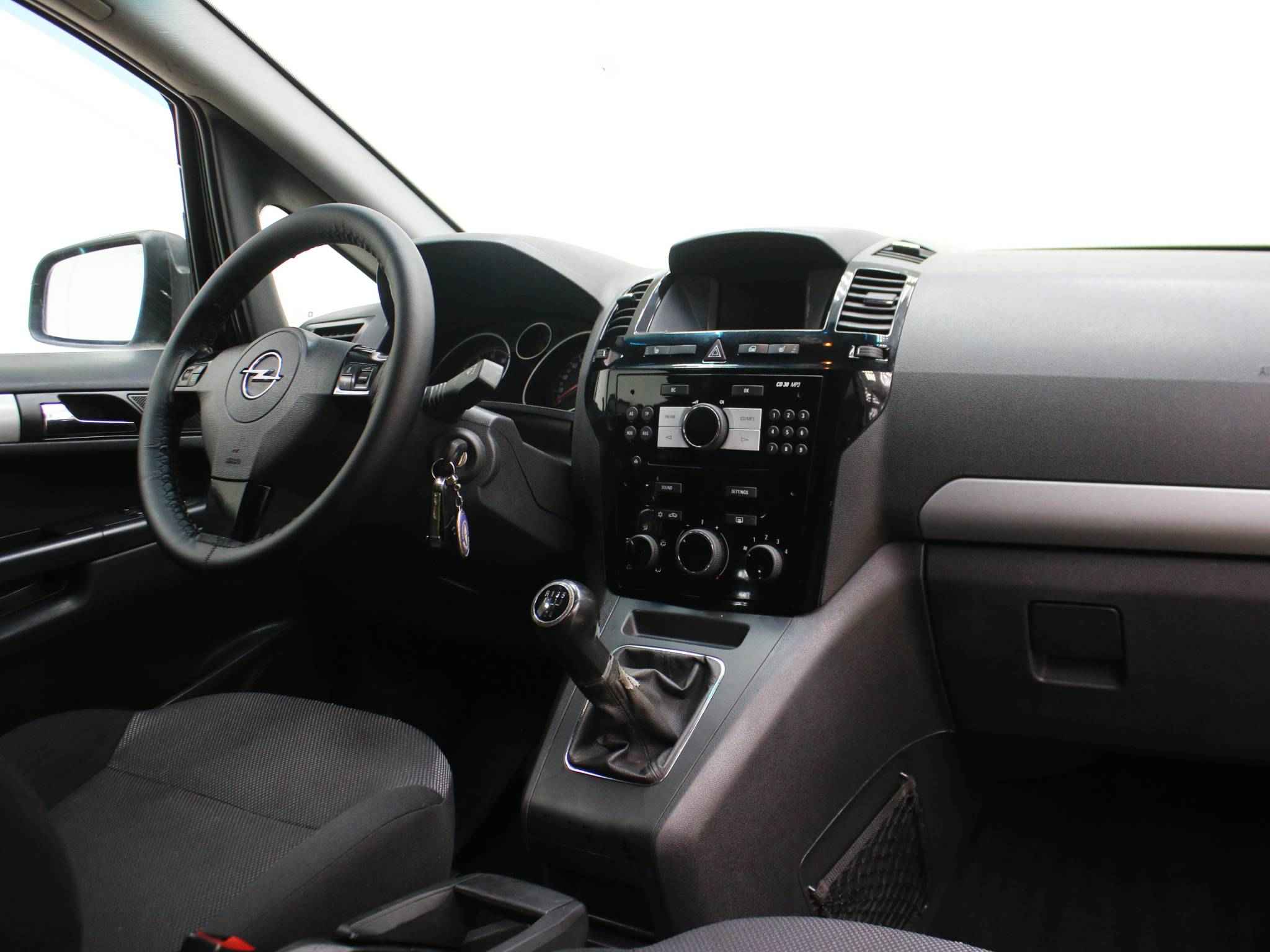 Opel Zafira, B Рестайлинг