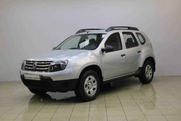 Renault Duster, I