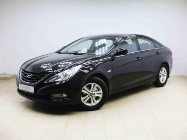 Hyundai Sonata, VI (YF)