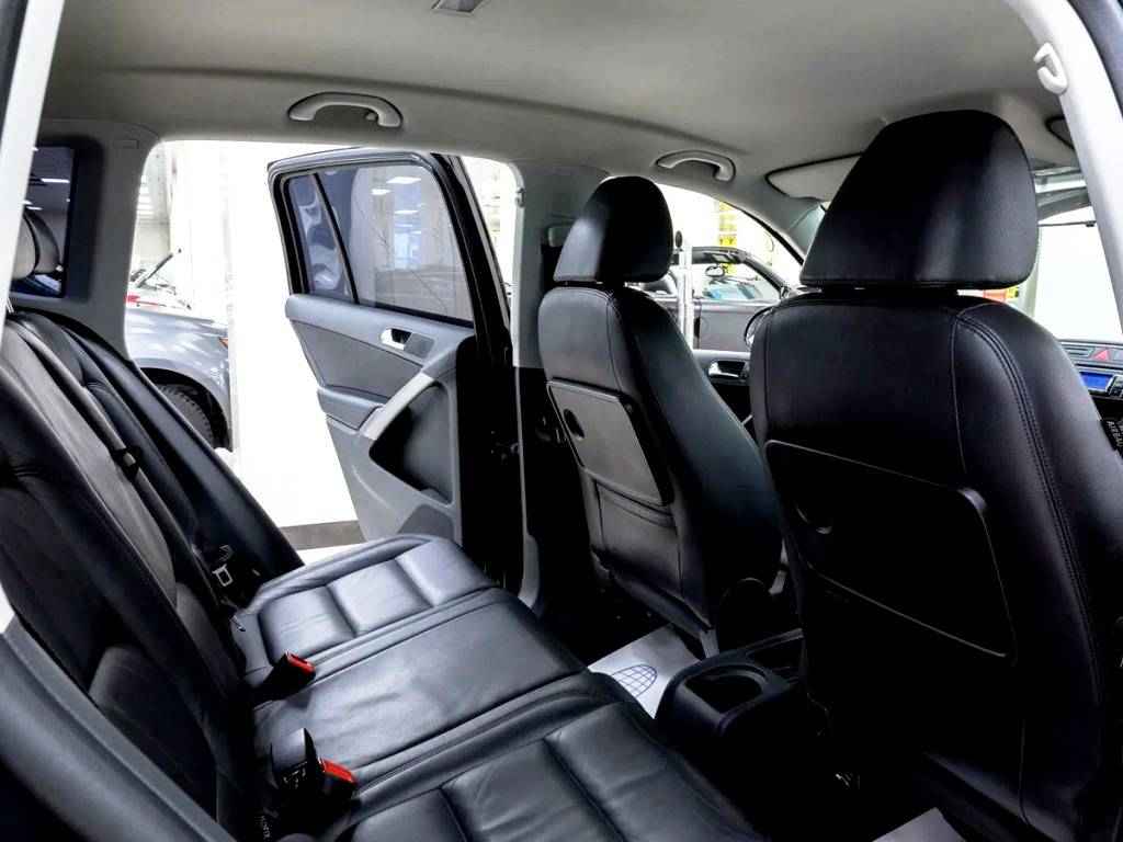 Volkswagen Tiguan, I