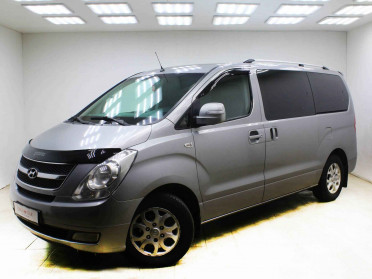 Hyundai Grand Starex, I
