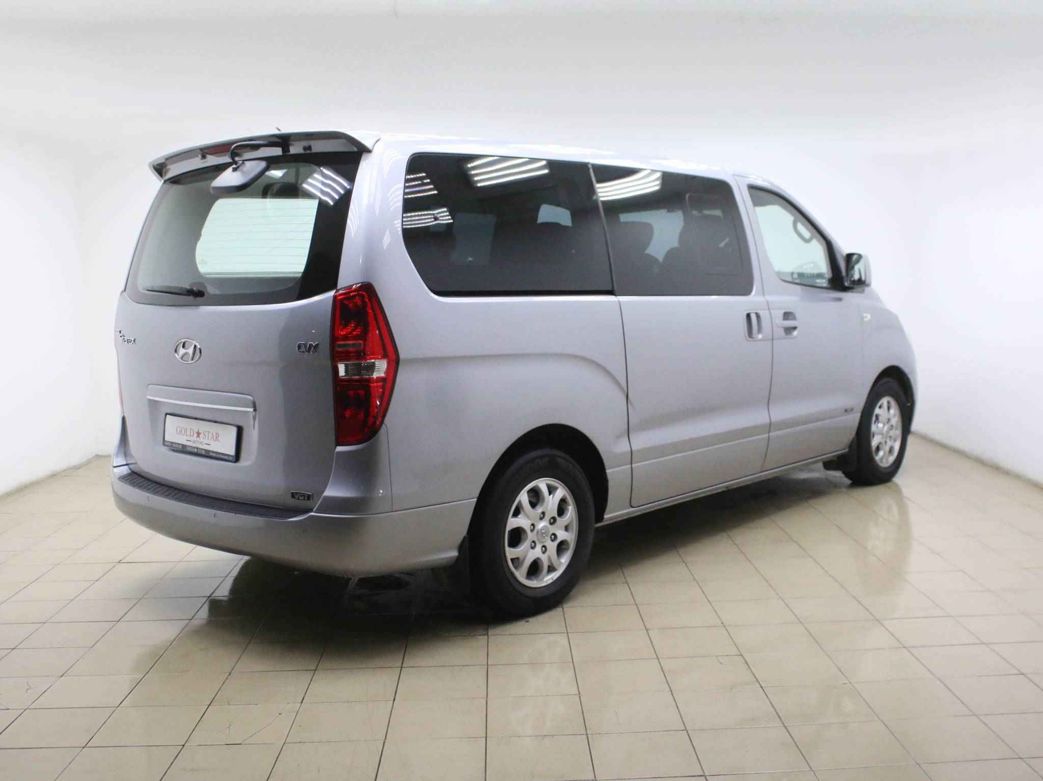 Hyundai Grand Starex, I