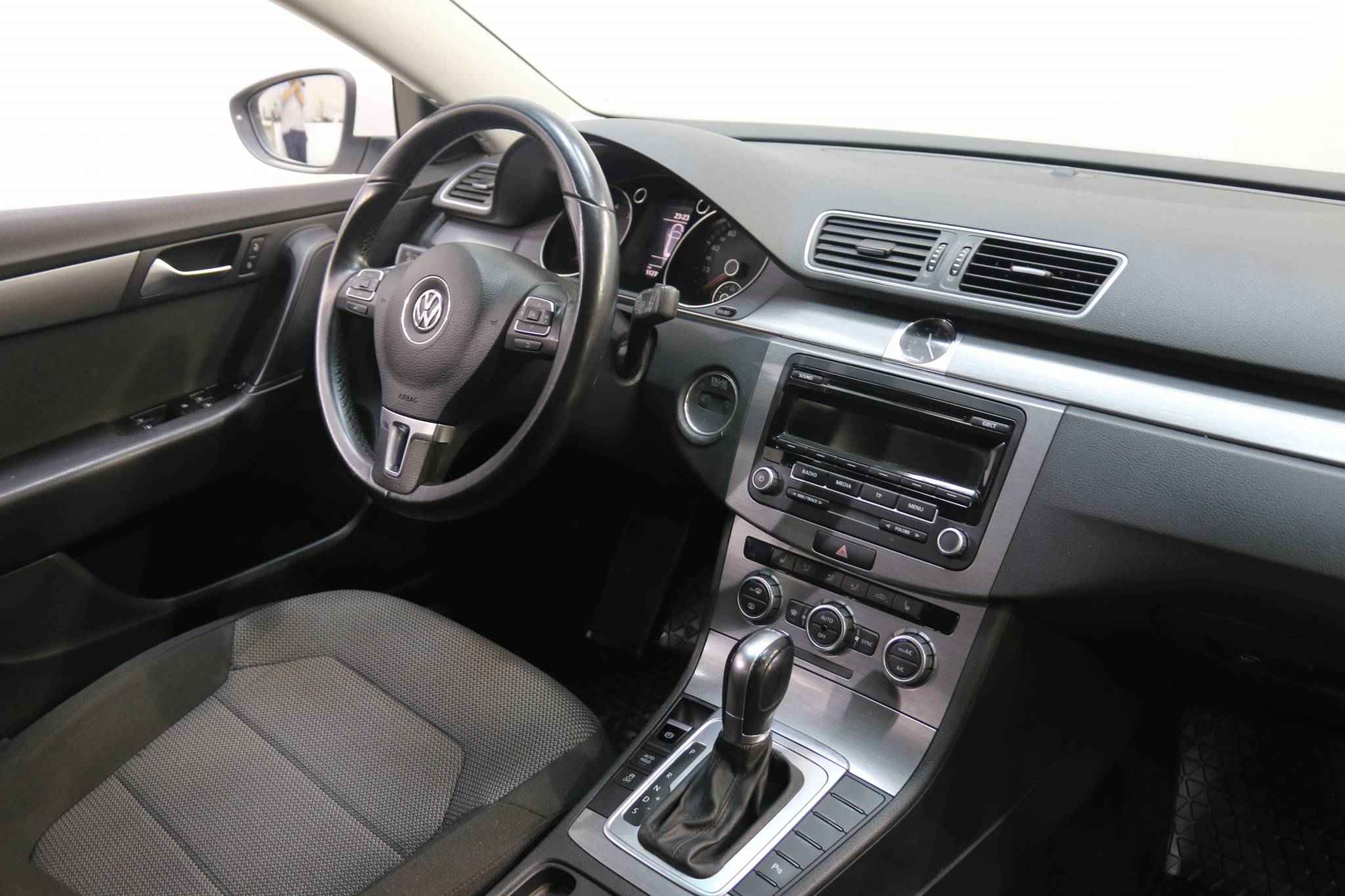 Volkswagen Passat, B7