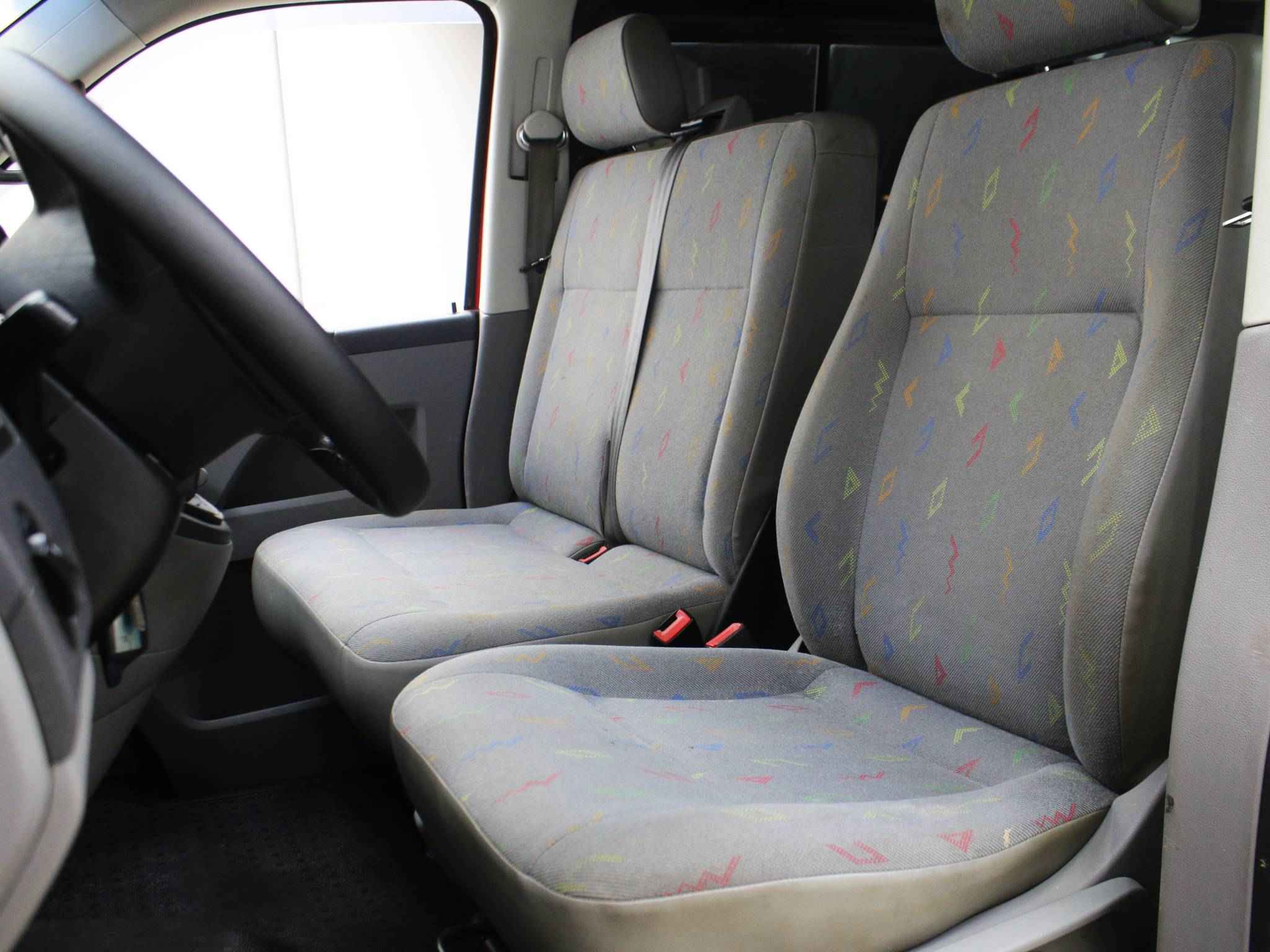 Volkswagen Transporter, T5