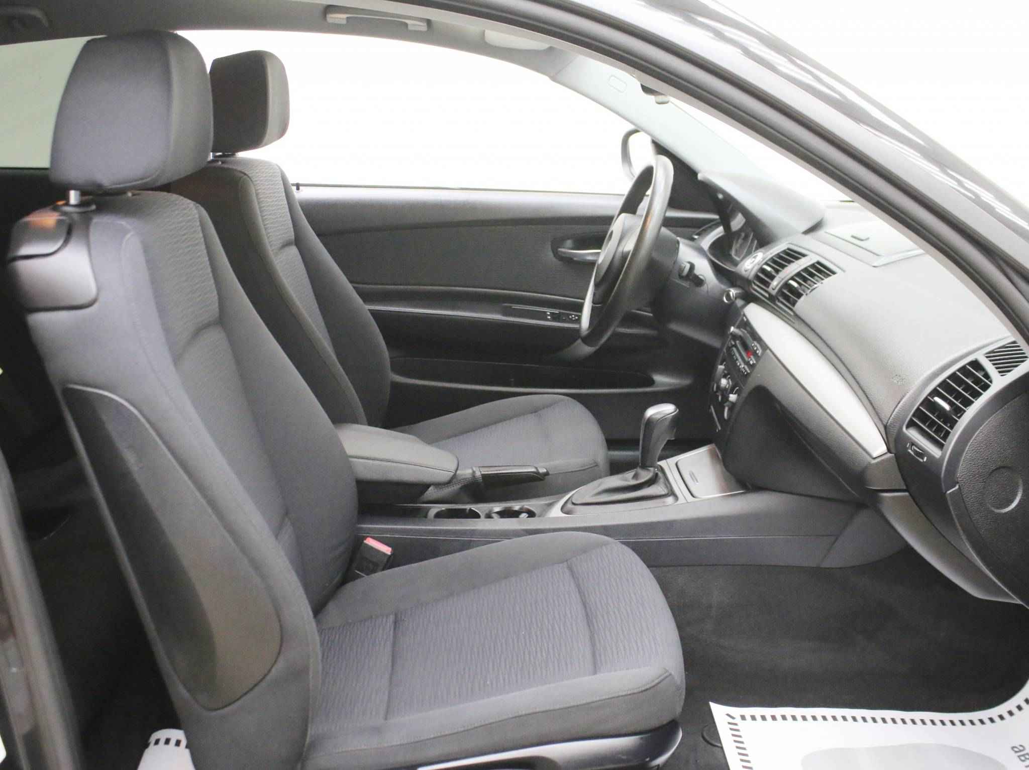 BMW 1 серии, I (E81/E82/E87/E88) Рестайлинг