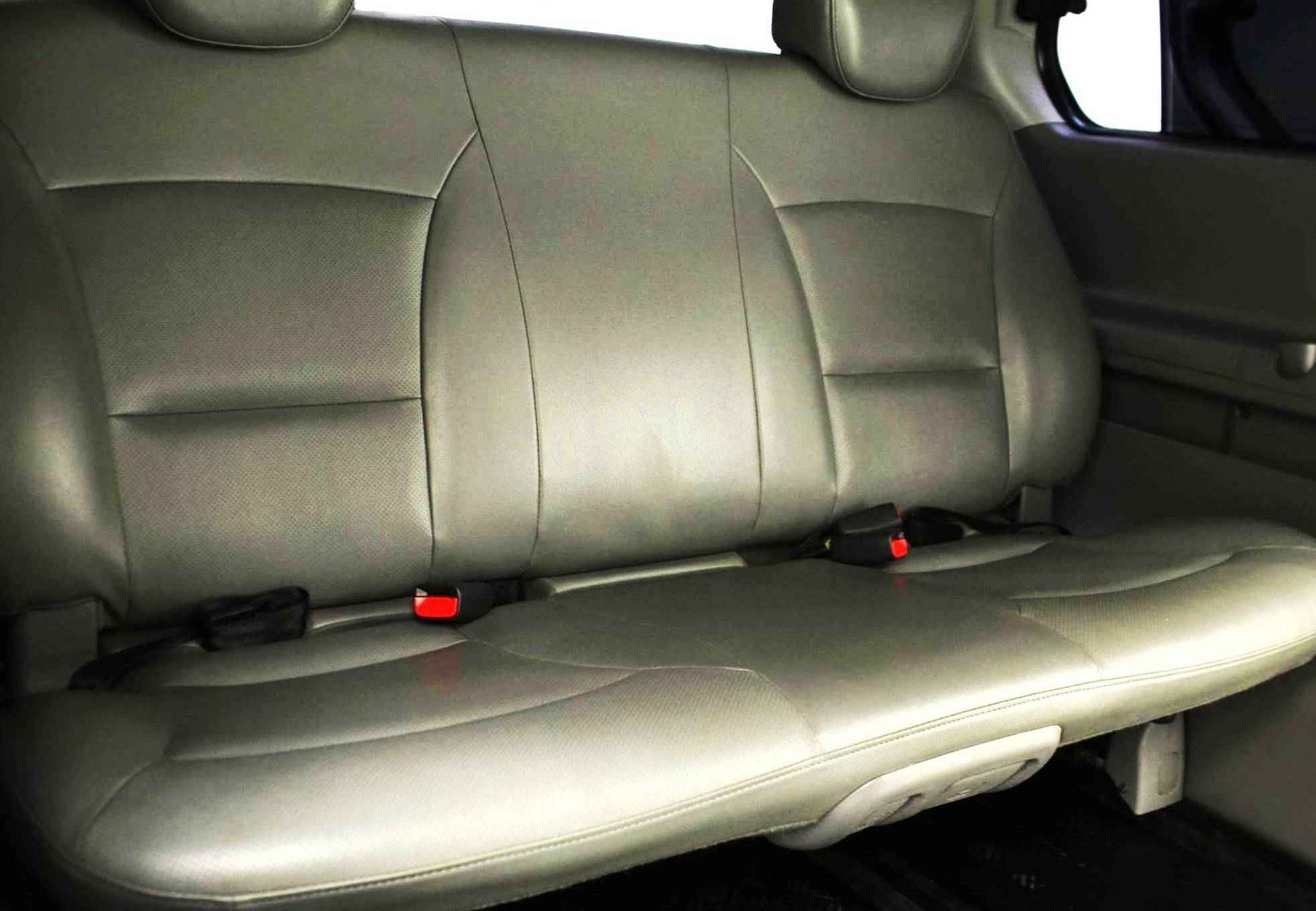 Hyundai Grand Starex, I