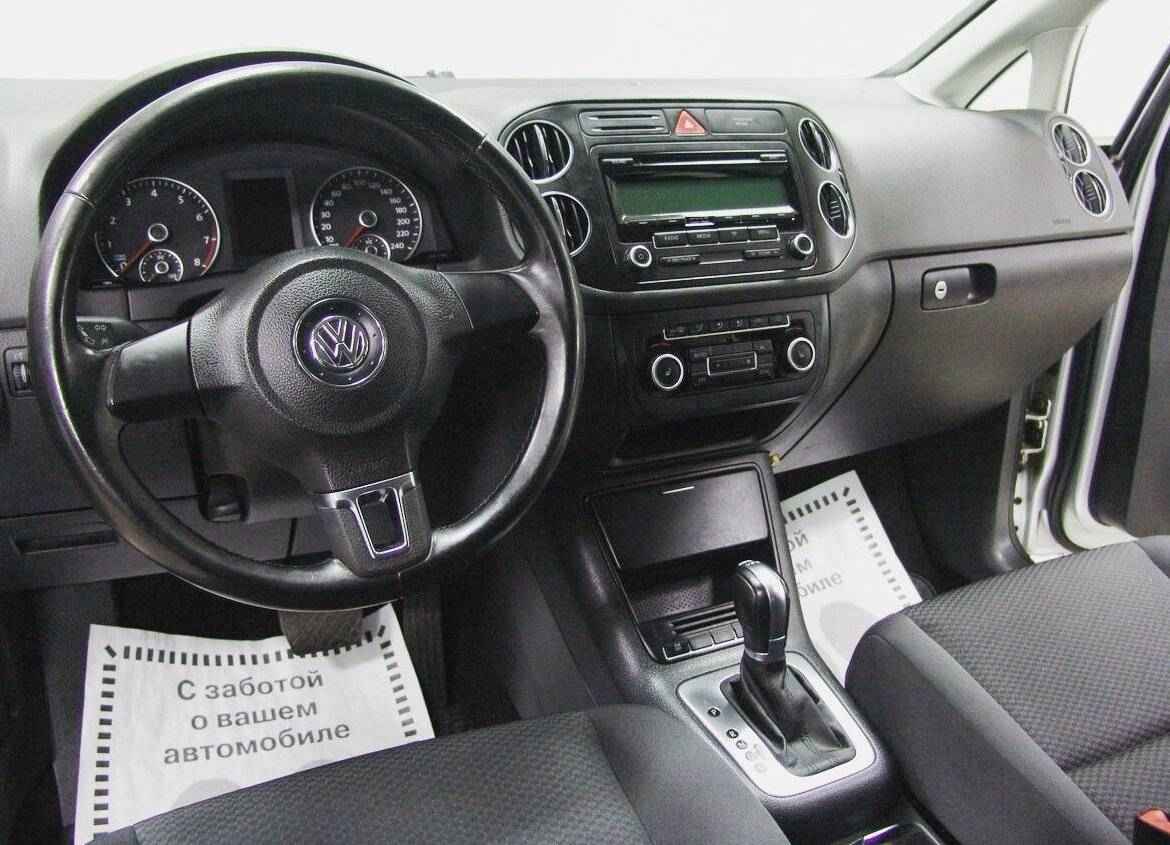 Volkswagen Golf Plus, II
