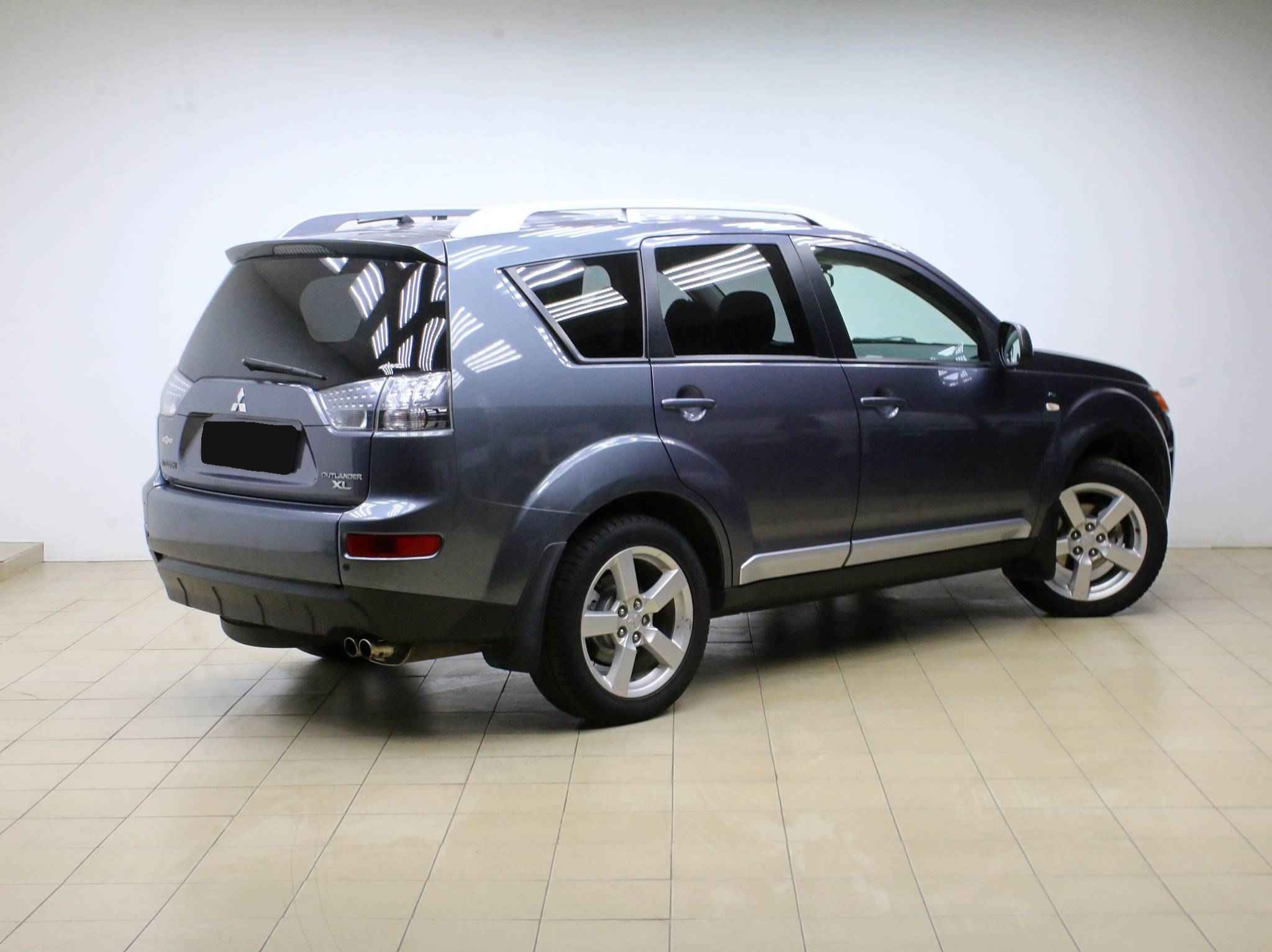 Mitsubishi Outlander, II